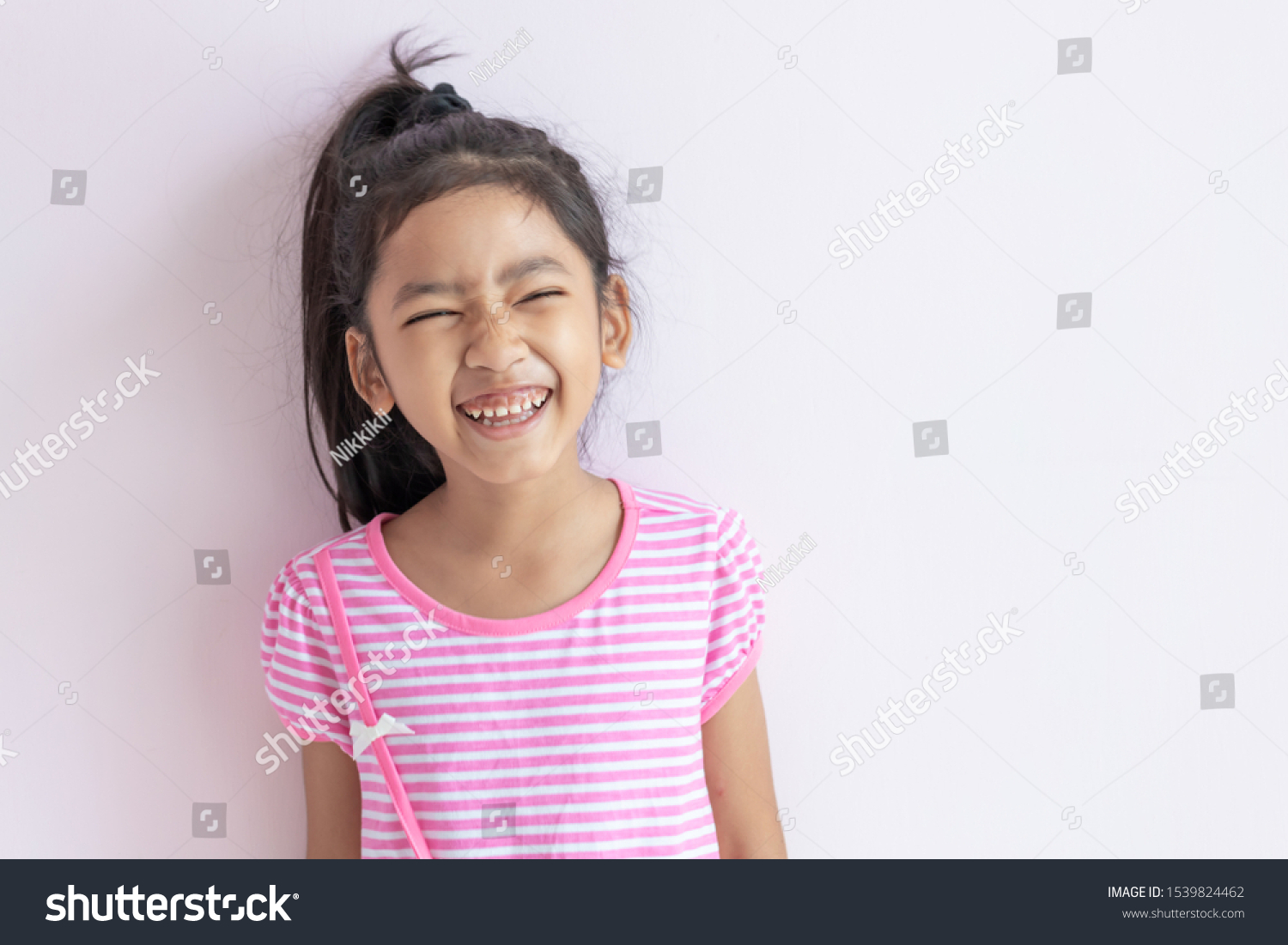 Portrait Asian Little Girl Wearing Pink Stock Photo 1539824462 ...