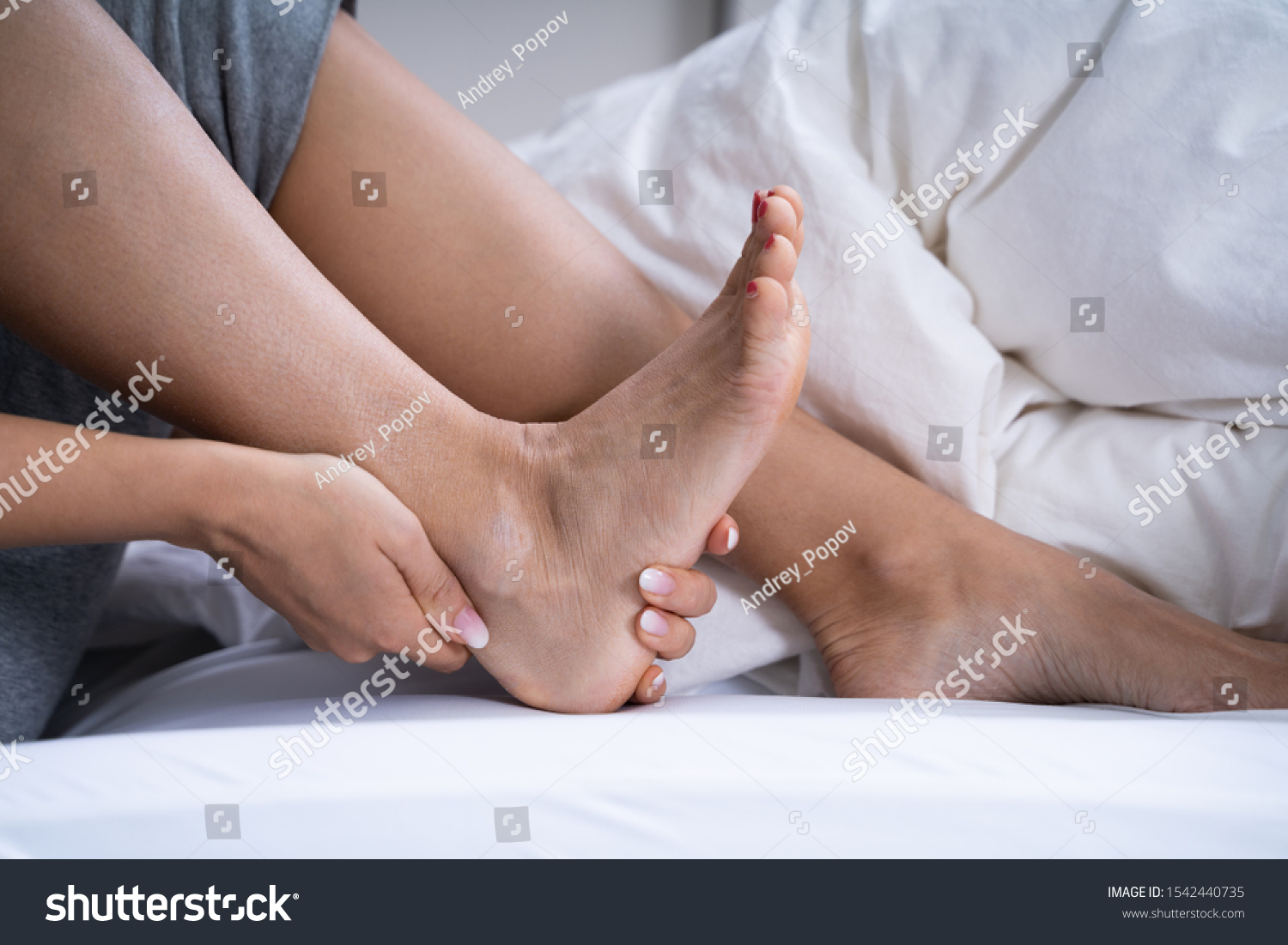 Sexy Legs Lesbian
