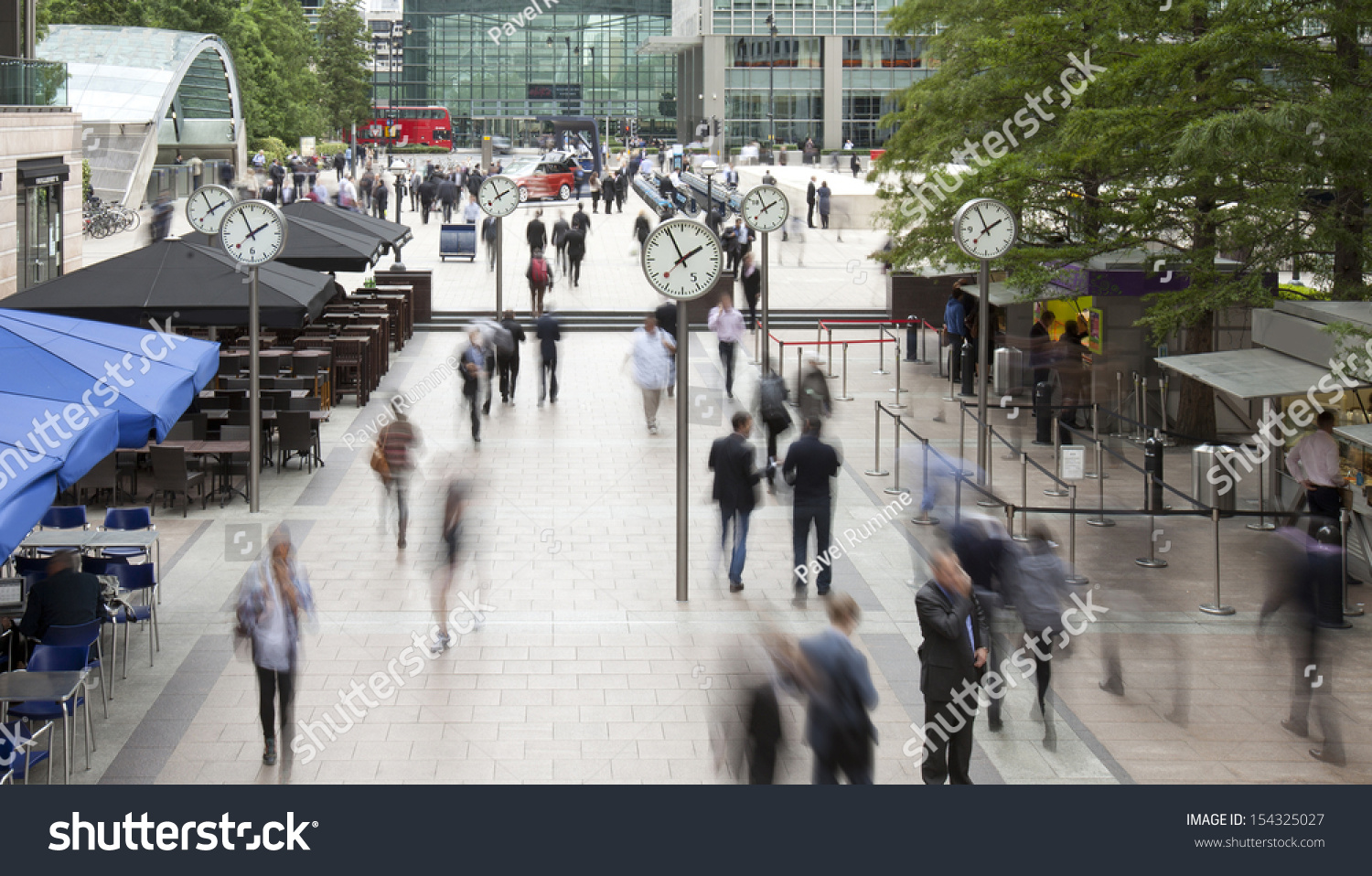 1,043 London Canary Wharf Underground Station Images, Stock Photos ...