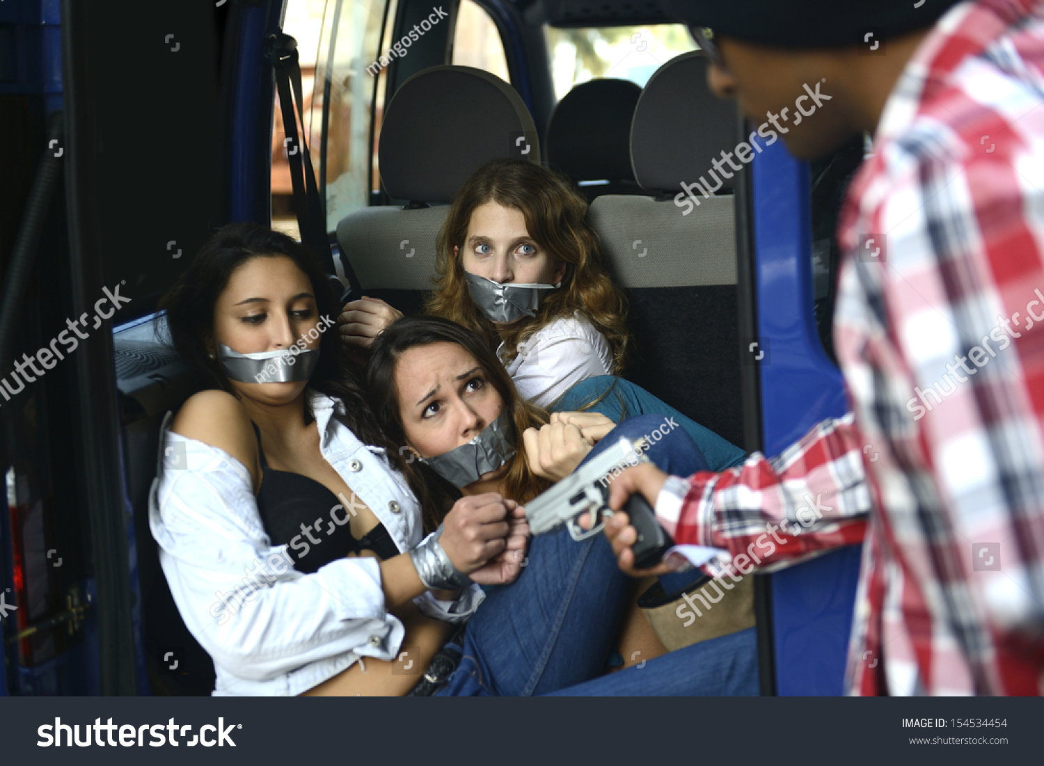 Men Kidnapping Gagged Tied Women Stockfoto 154534454 | Shutterstock