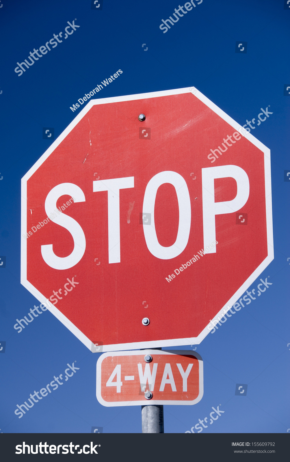 4 way stop sign rules usa