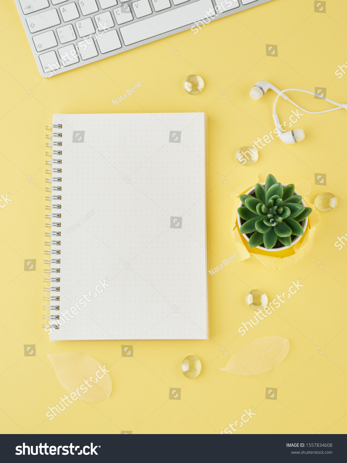 blank-notepad-page-bullet-journal-on-stock-photo-1557834608-shutterstock