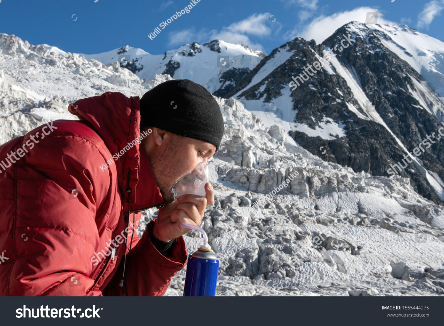 High Altitude Sickness Climber Breathing Oxygen Stock Photo 1565444275 ...