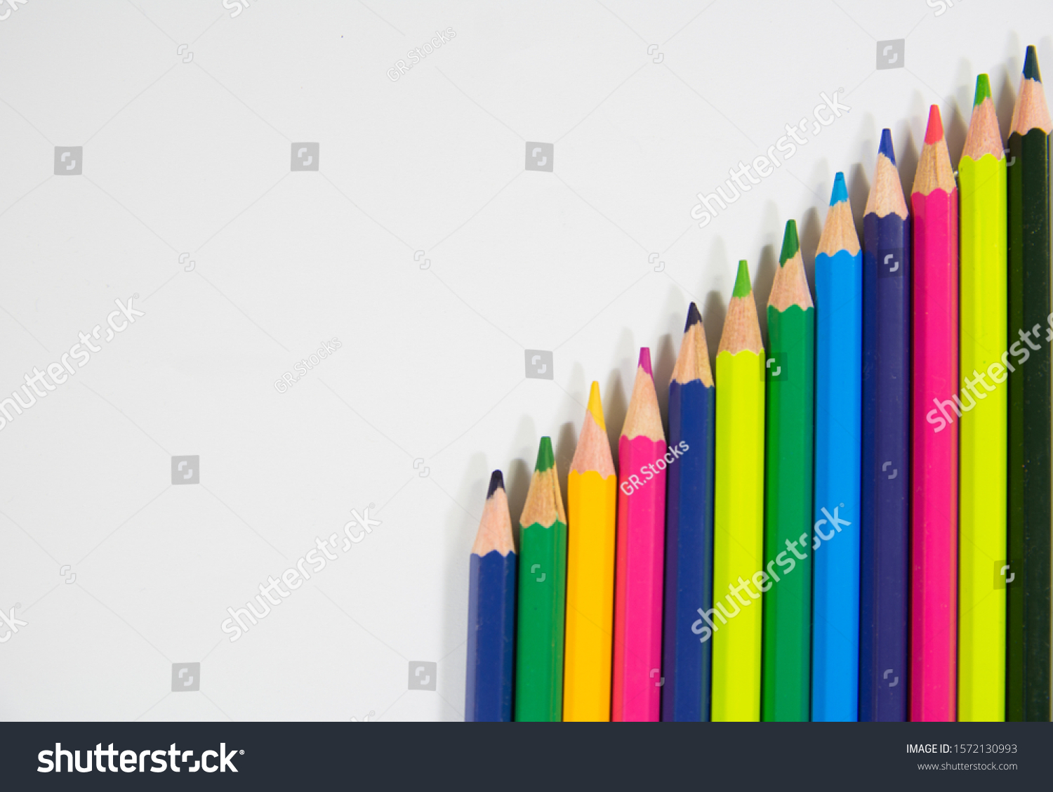 Color Pencils Shape Progress Bar Mountain Stock Photo 1572130993 ...