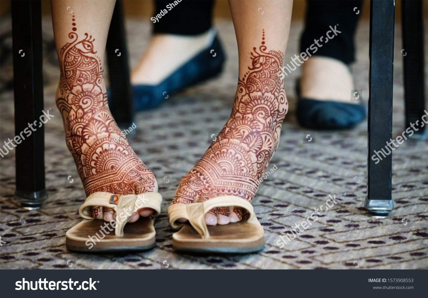 pakistani mehndi designs for feet