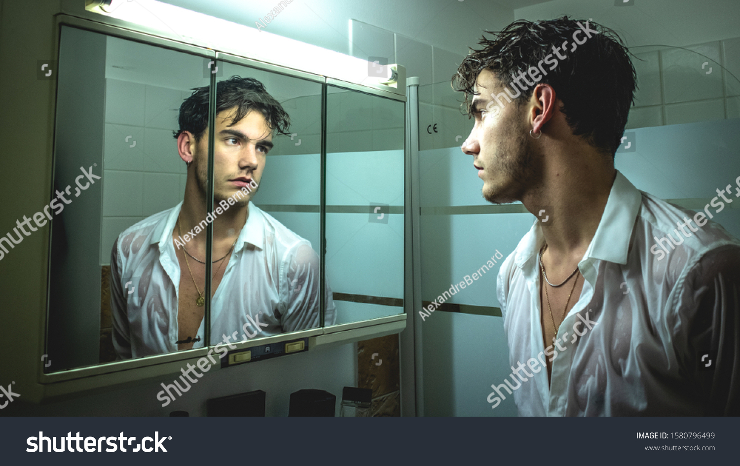 Man Facing Mirror Shirt Wet Hair Stock Photo 1580796499 | Shutterstock