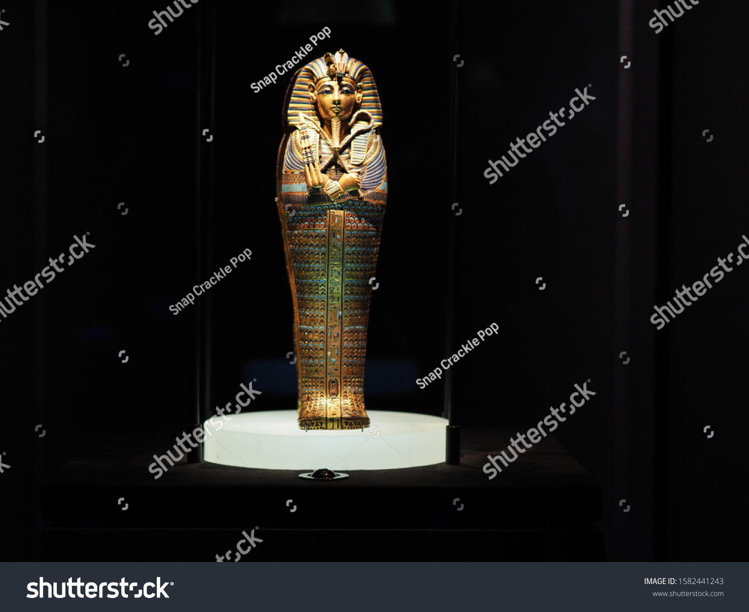 14 Tutankhamun Galleries Images, Stock Photos & Vectors | Shutterstock