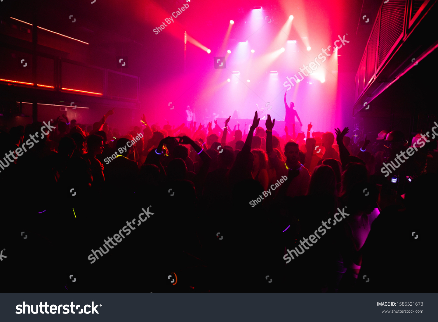 Overview Crowd Silhouette Party Stock Photo 1585521673 | Shutterstock