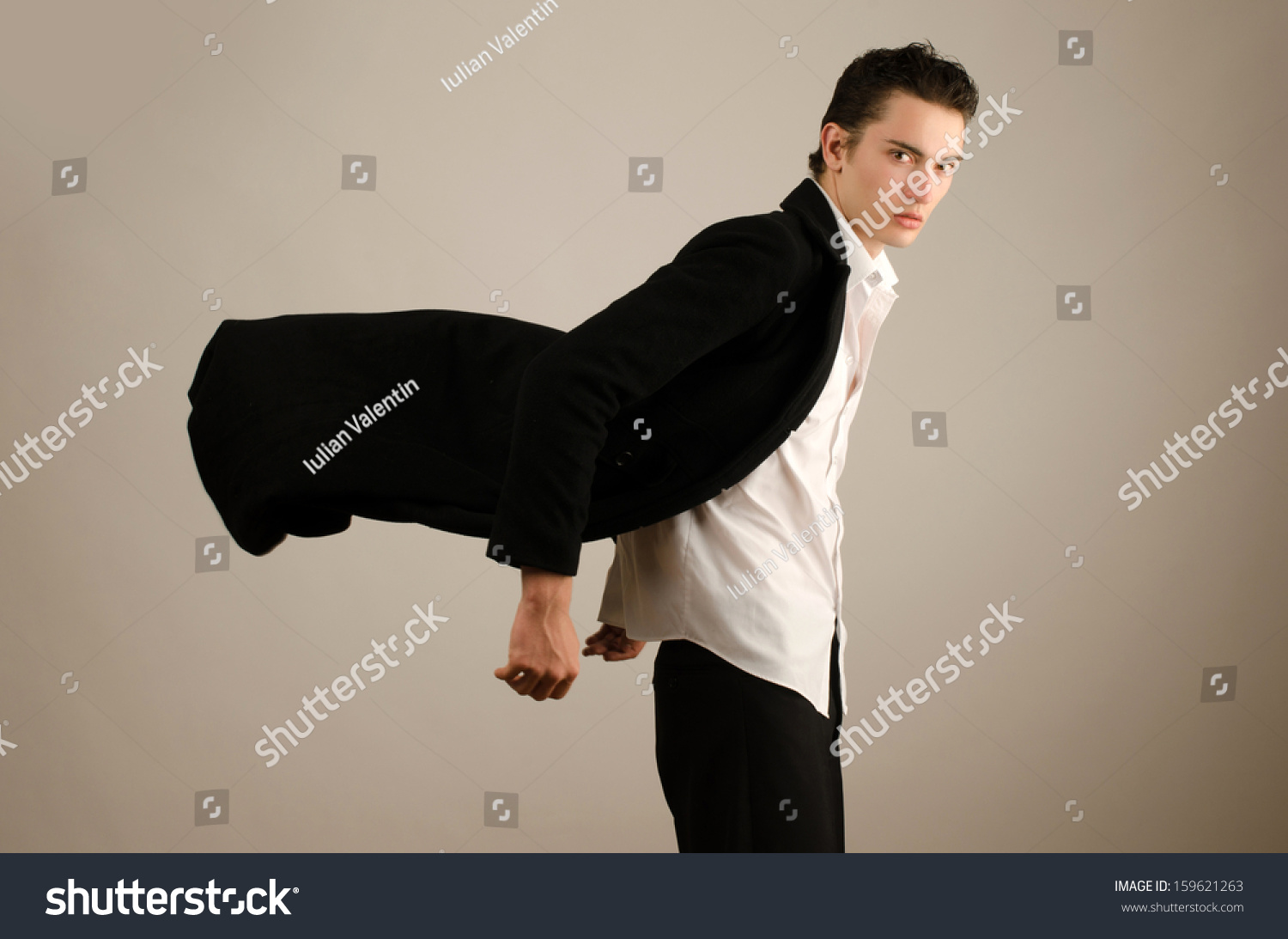 Young Businessman Long Coat Running Stock Photo 159621263 | Shutterstock