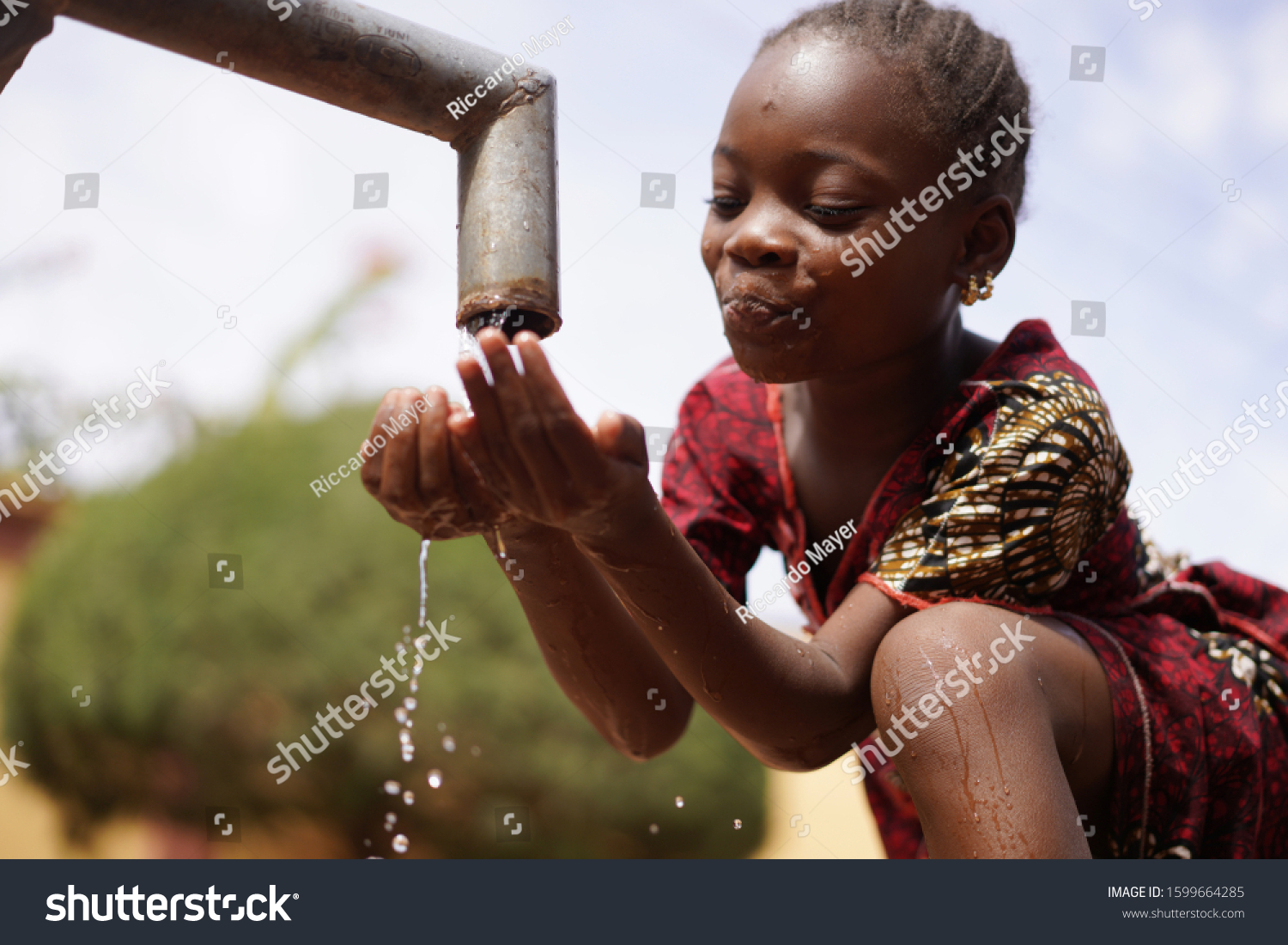 African Girl Women Drinking Fresh Clean Stock Photo 1599664285 ...