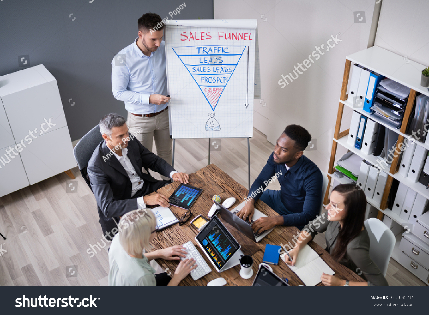 Group Successful Business People Lecture Asking Stock Photo 1612695715 ...