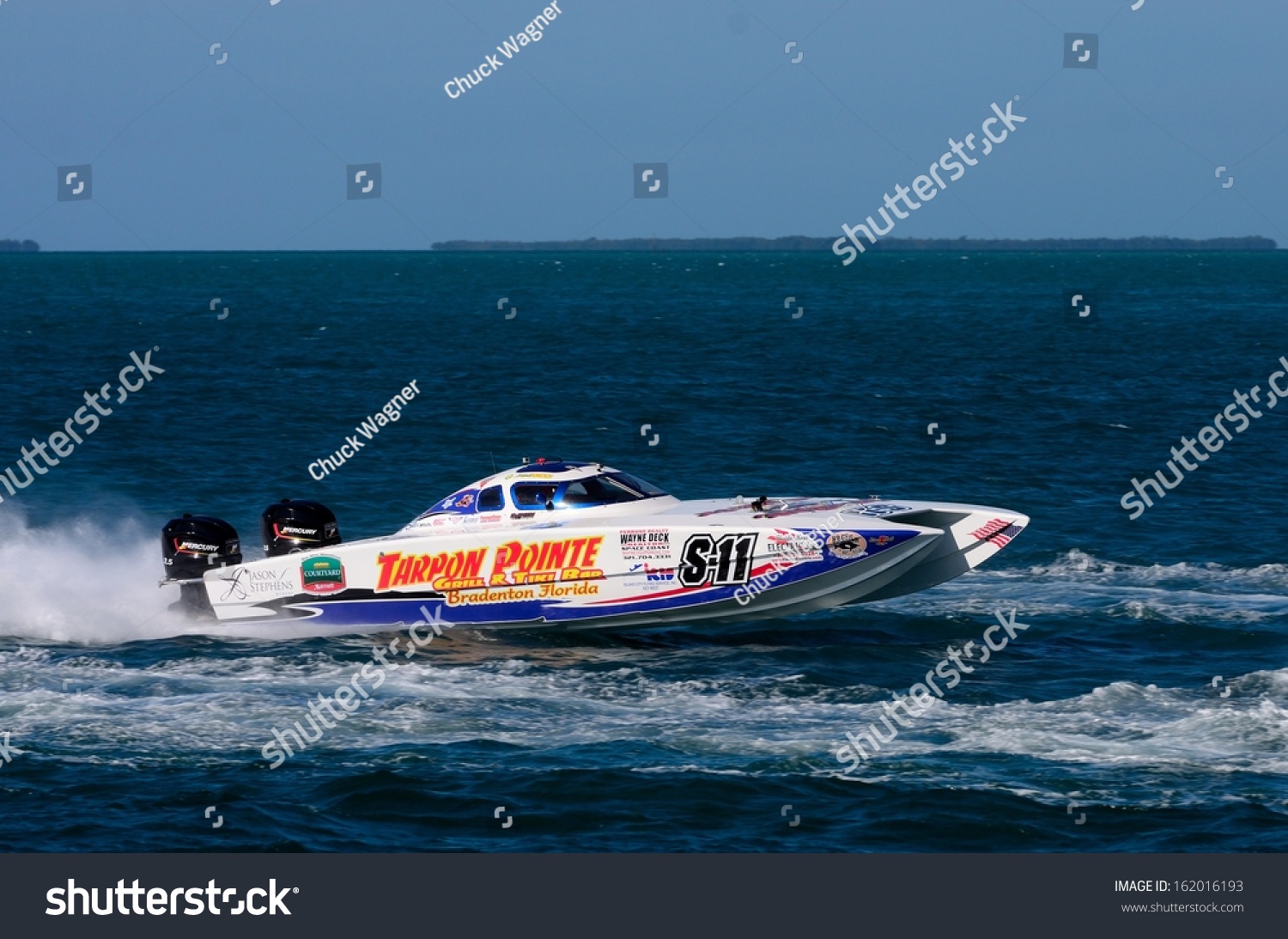 offshore powerboat racing hervey bay