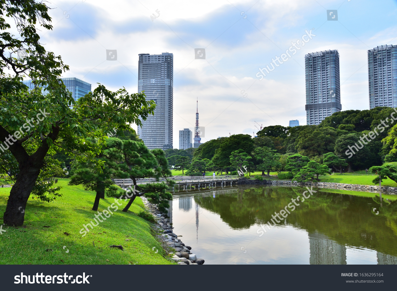 Tokyo Tower Park Tokyo Stock Photo 1636295164 | Shutterstock