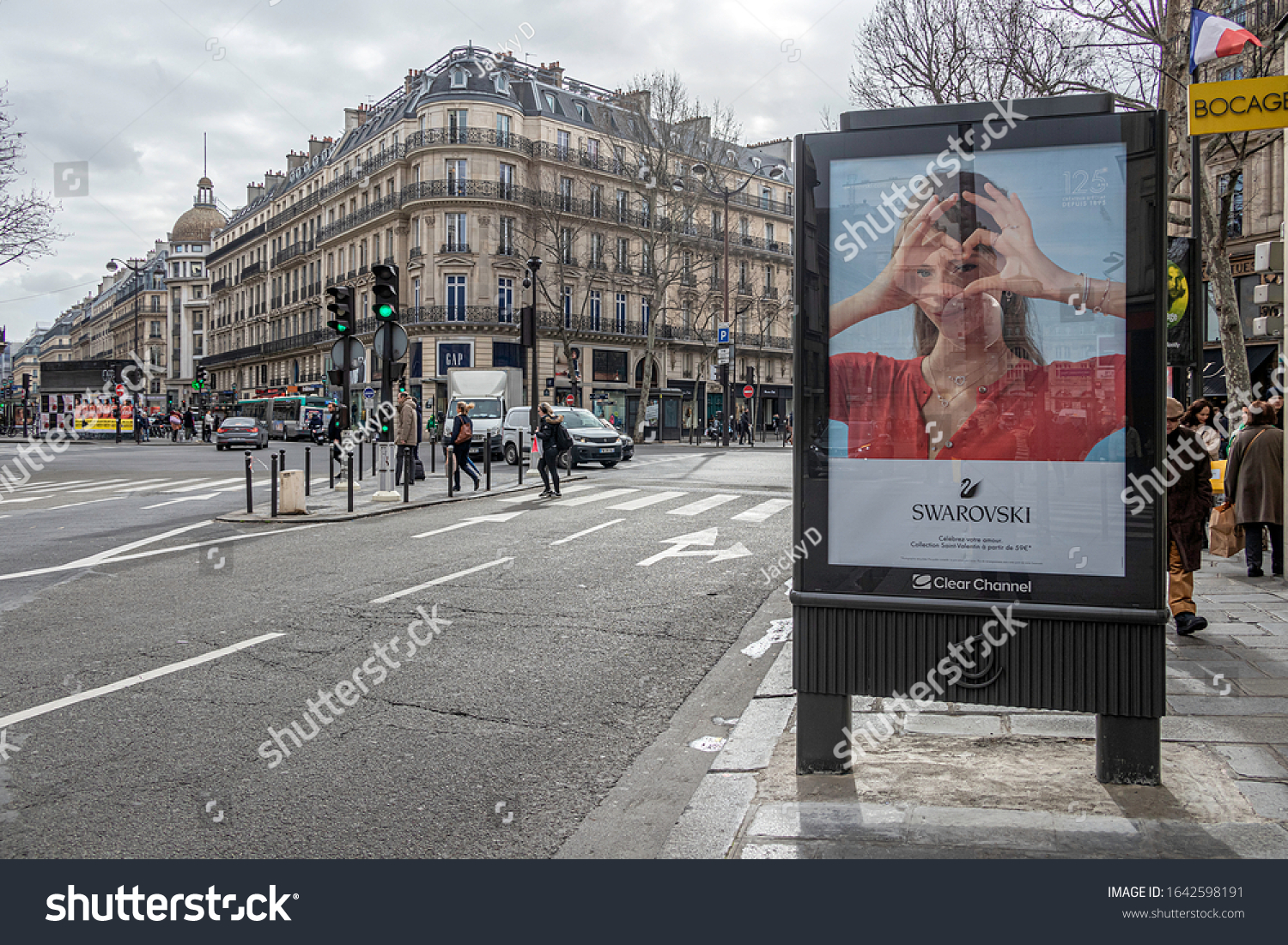 1,350 Paris Billboard Stock Photos, Images & Photography | Shutterstock