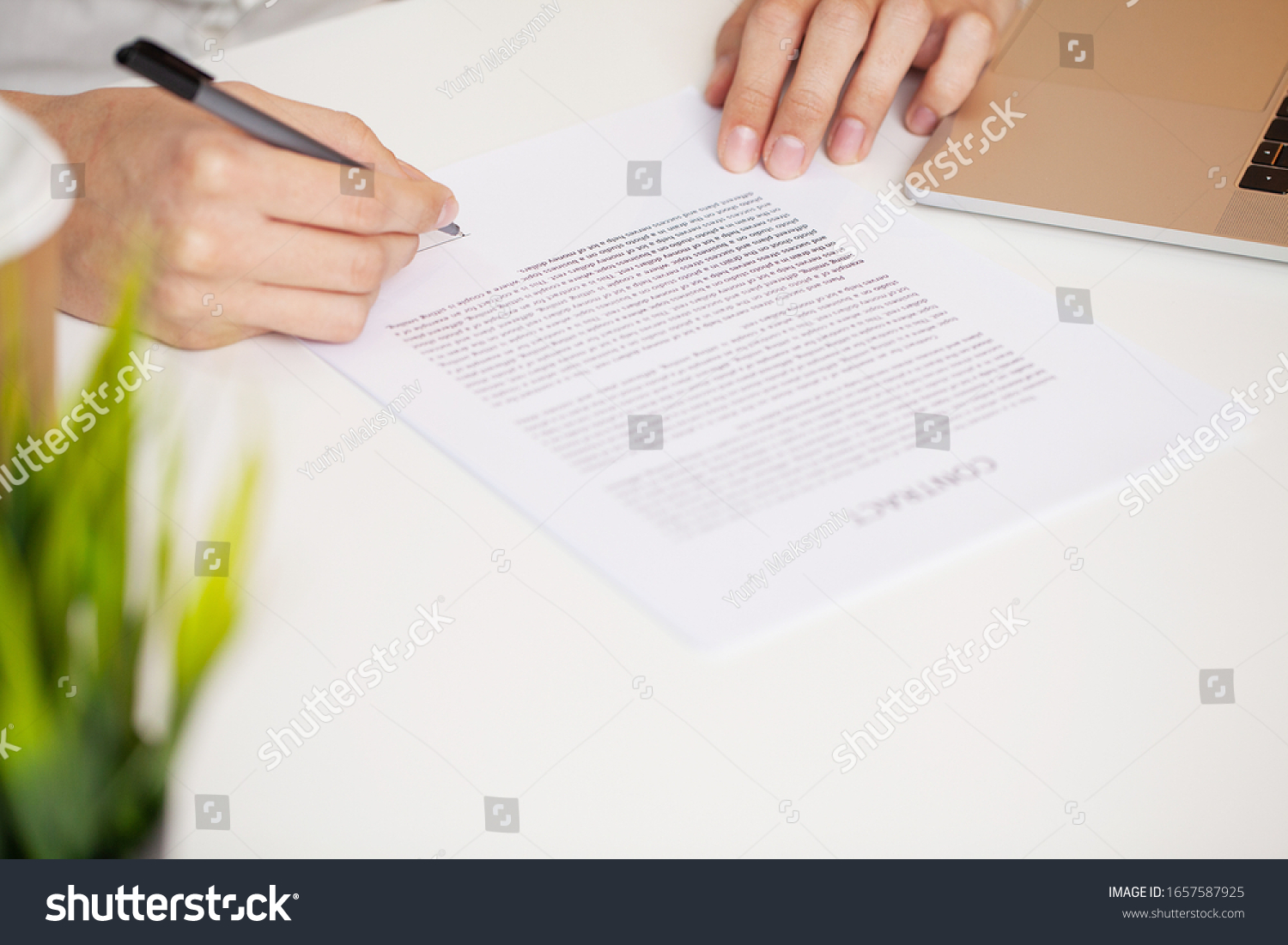 Businessman Sitting Office Desk Signing Contract Stock Photo 1657587925 ...