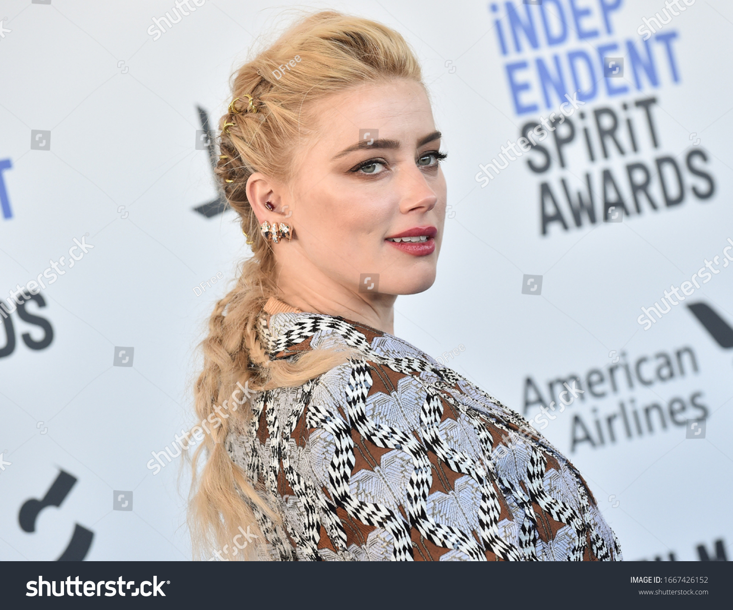 Los Angeles Jan 06 Amber Heard Stock Photo 1667426152 | Shutterstock