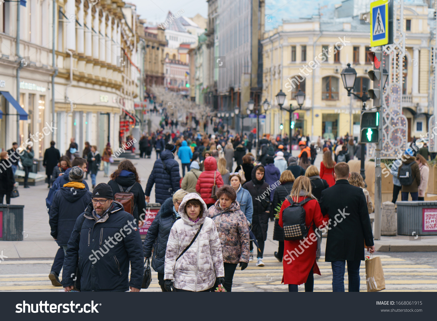 Все люди москвы. Москва люди. Москвичи люди. Жители Москвы. Народы Москвы.