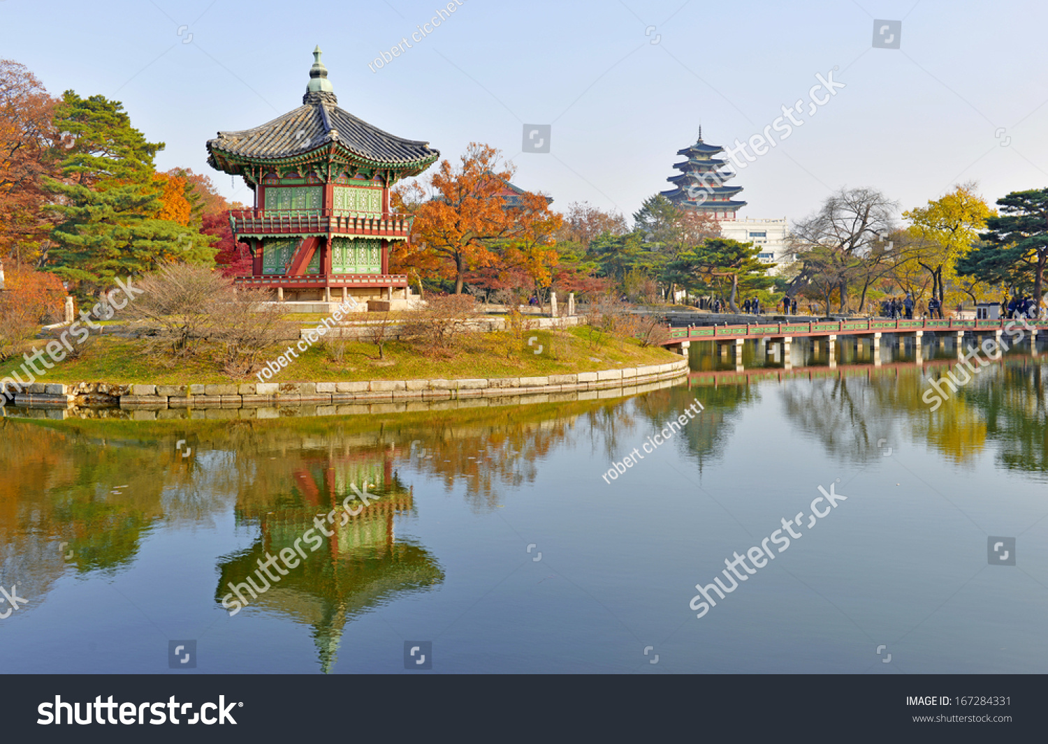 Gyeongbokgung Palace Autumn Seoul South Korea Stock Photo 167284331 ...