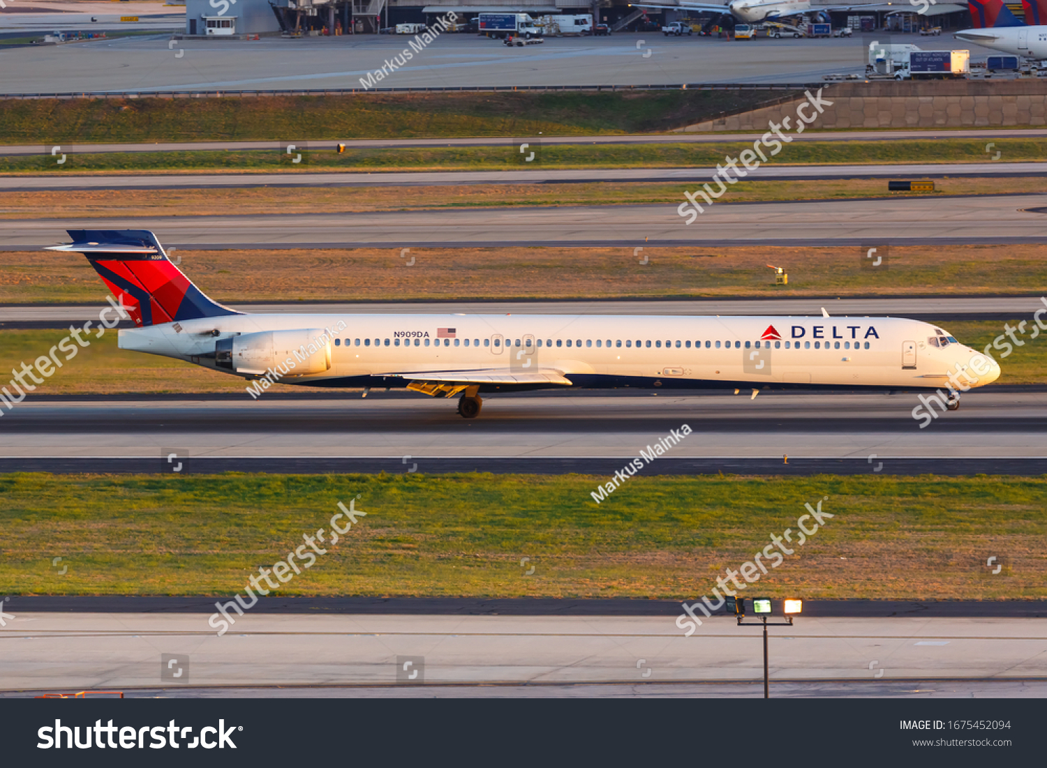 mcdonnell douglas md 90 interior