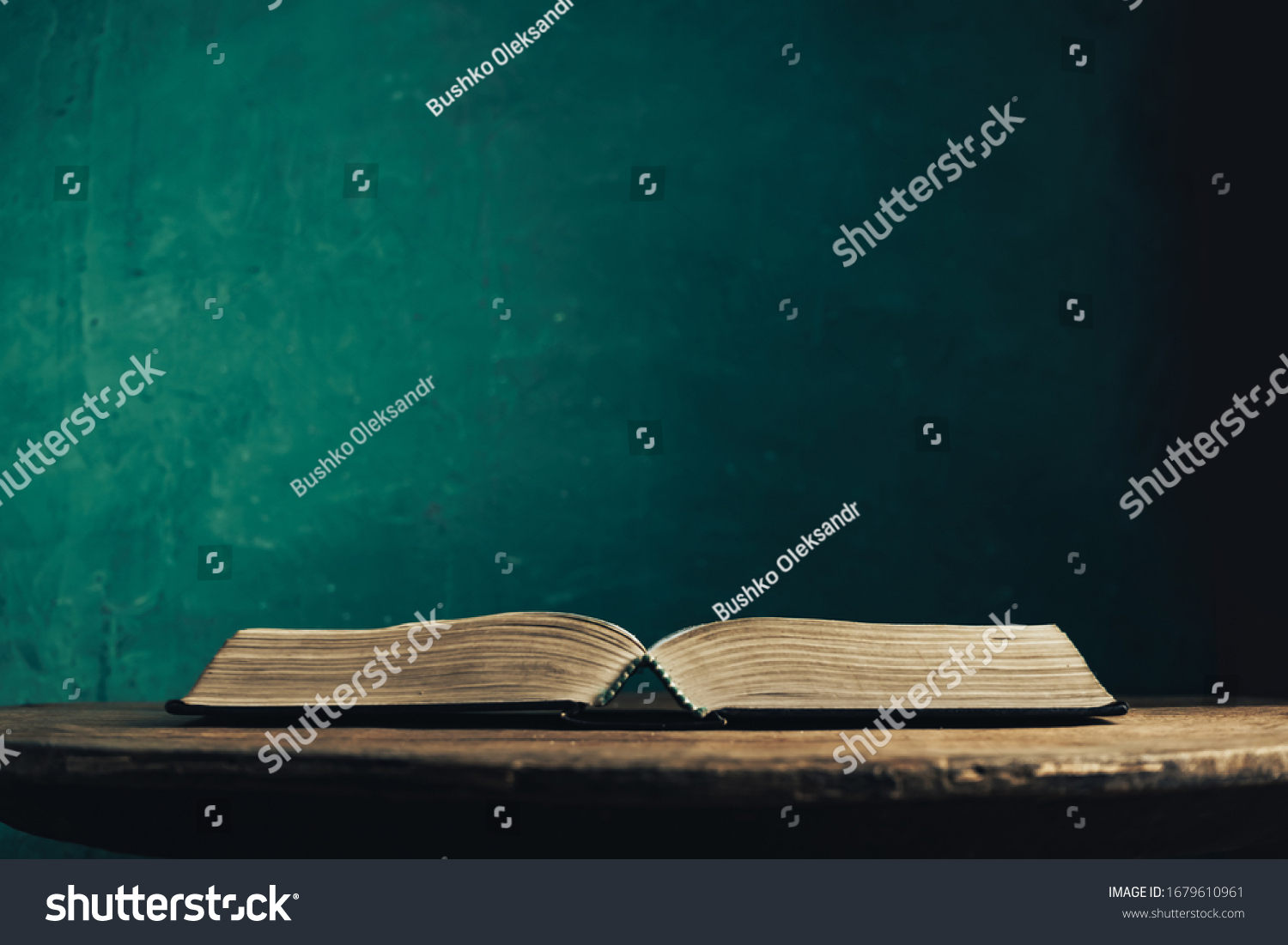 Open Holy Bible On Old Round Stock Photo 1679610961 | Shutterstock