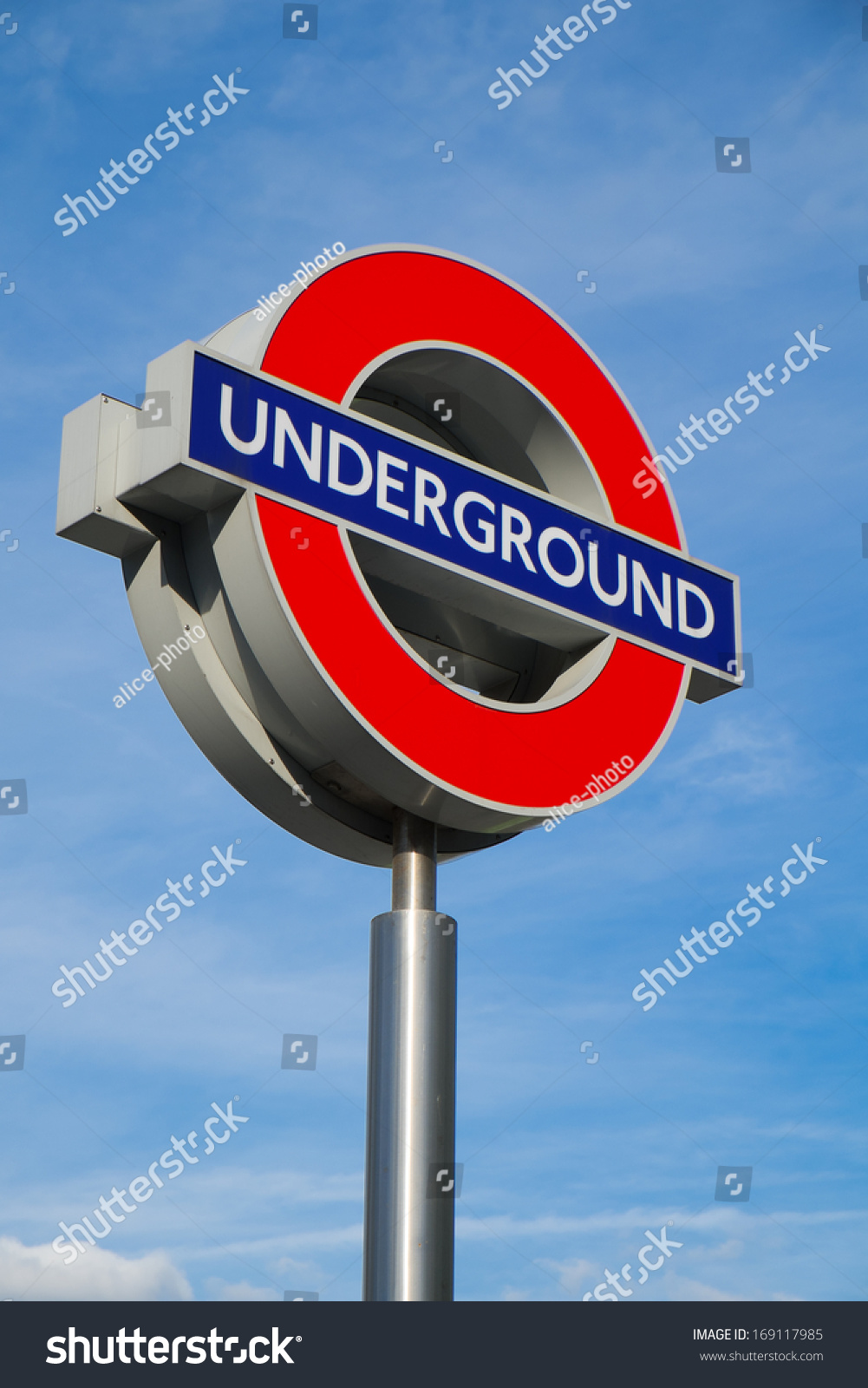 London October 15 Underground Train Logo Stock Photo 169117985 ...