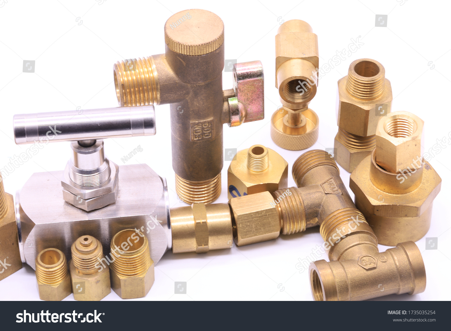 Needle Valves Pipe Brass Fitting Snubber Stock Photo 1735035254 ...