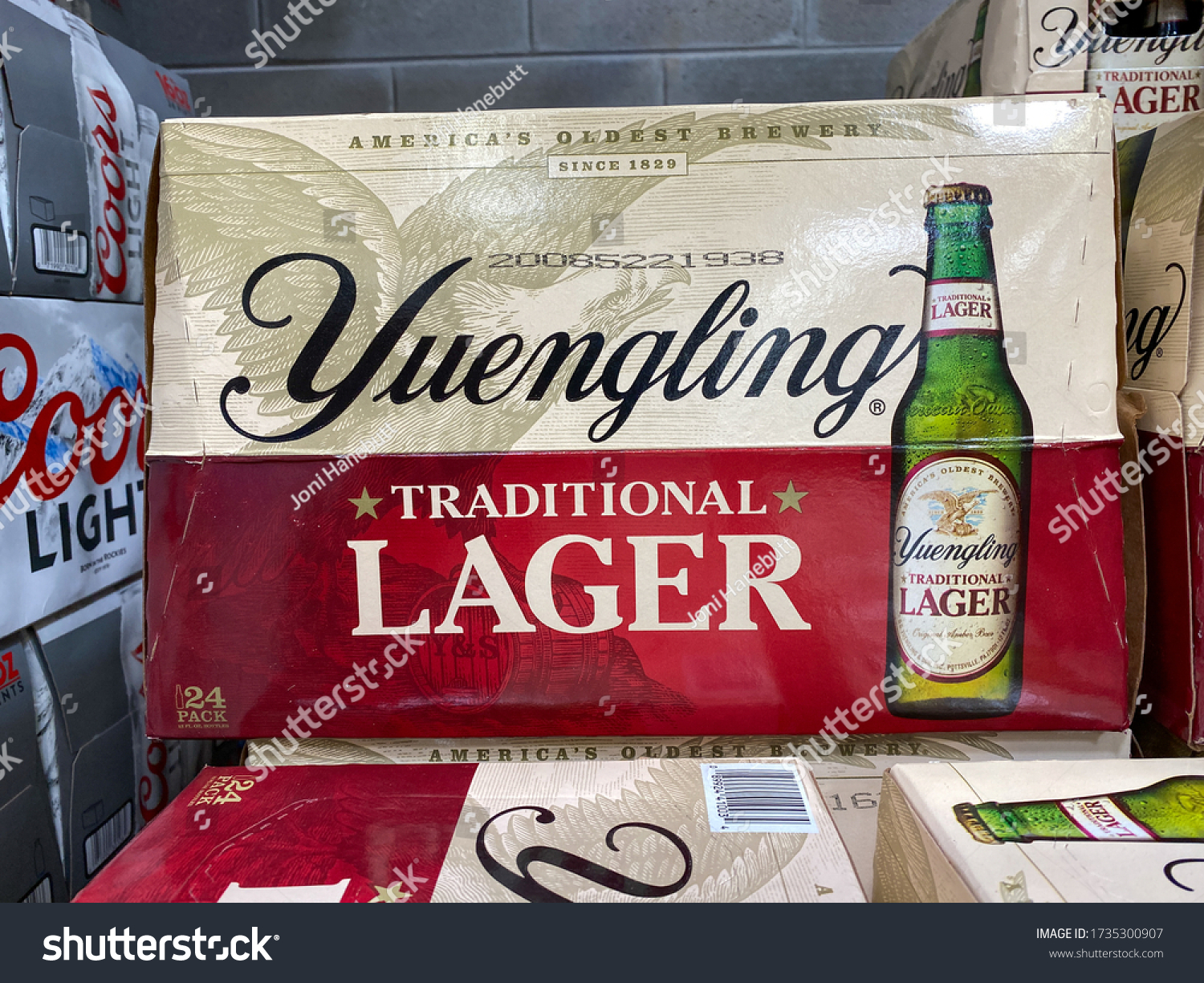 yuengling black and tan logo