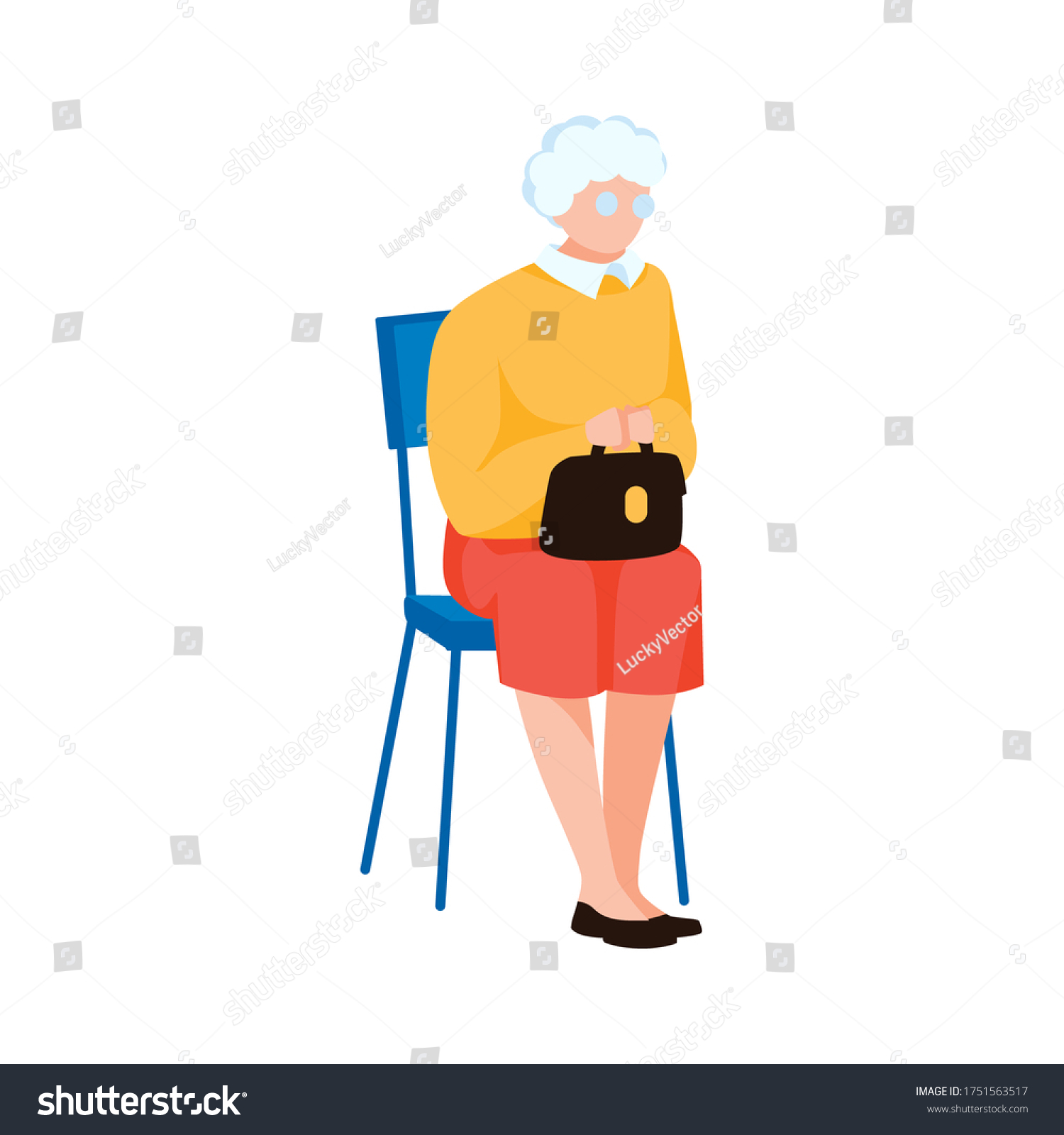 Бабушка на стуле