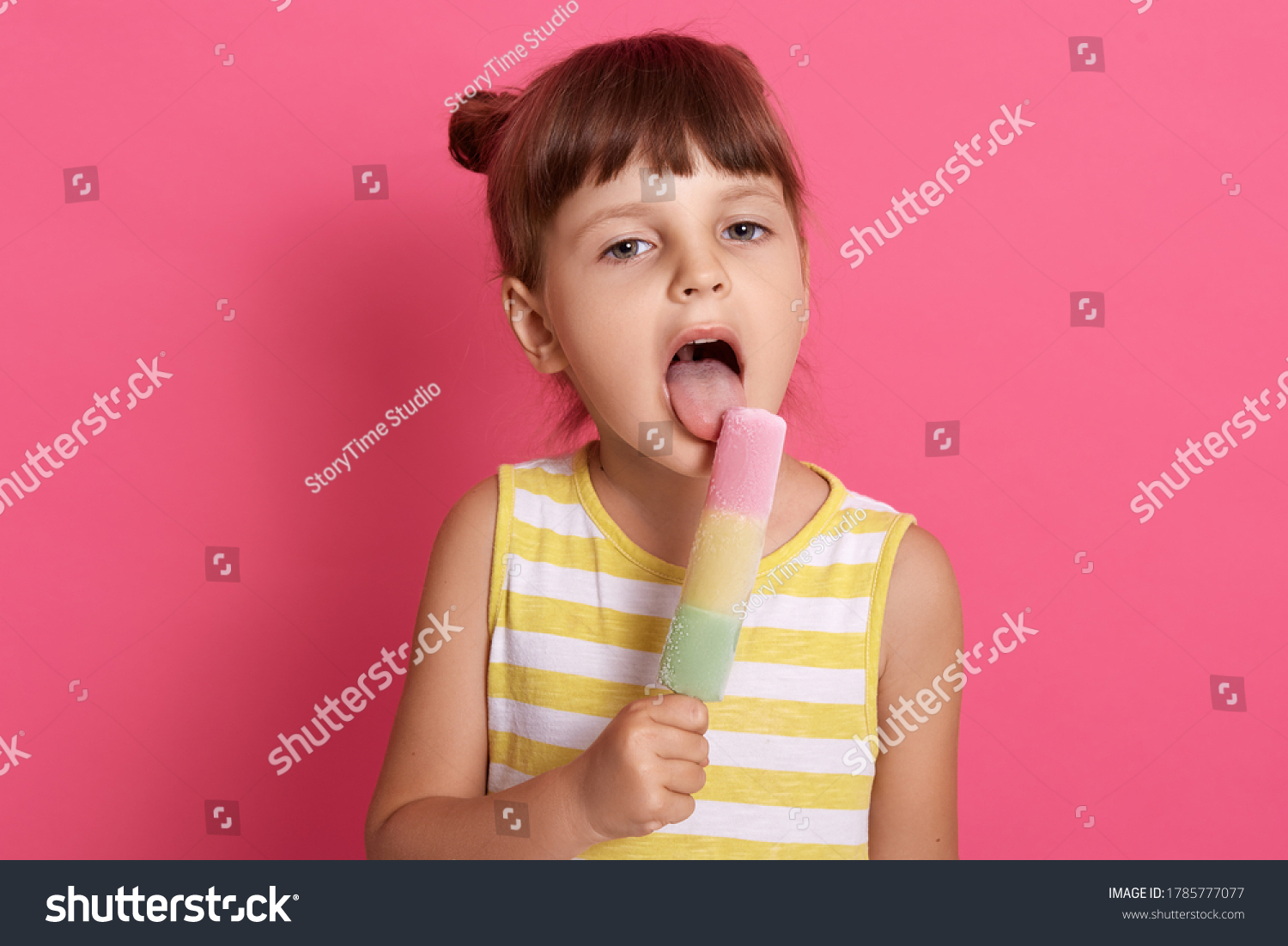 9,970 Lick little girl Images, Stock Photos & Vectors | Shutterstock