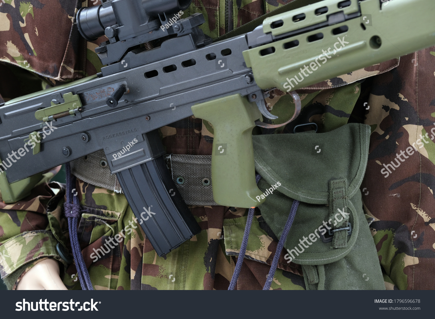 Detail British Sa80 Military Issue Bullpup Stock Photo 1796596678 ...