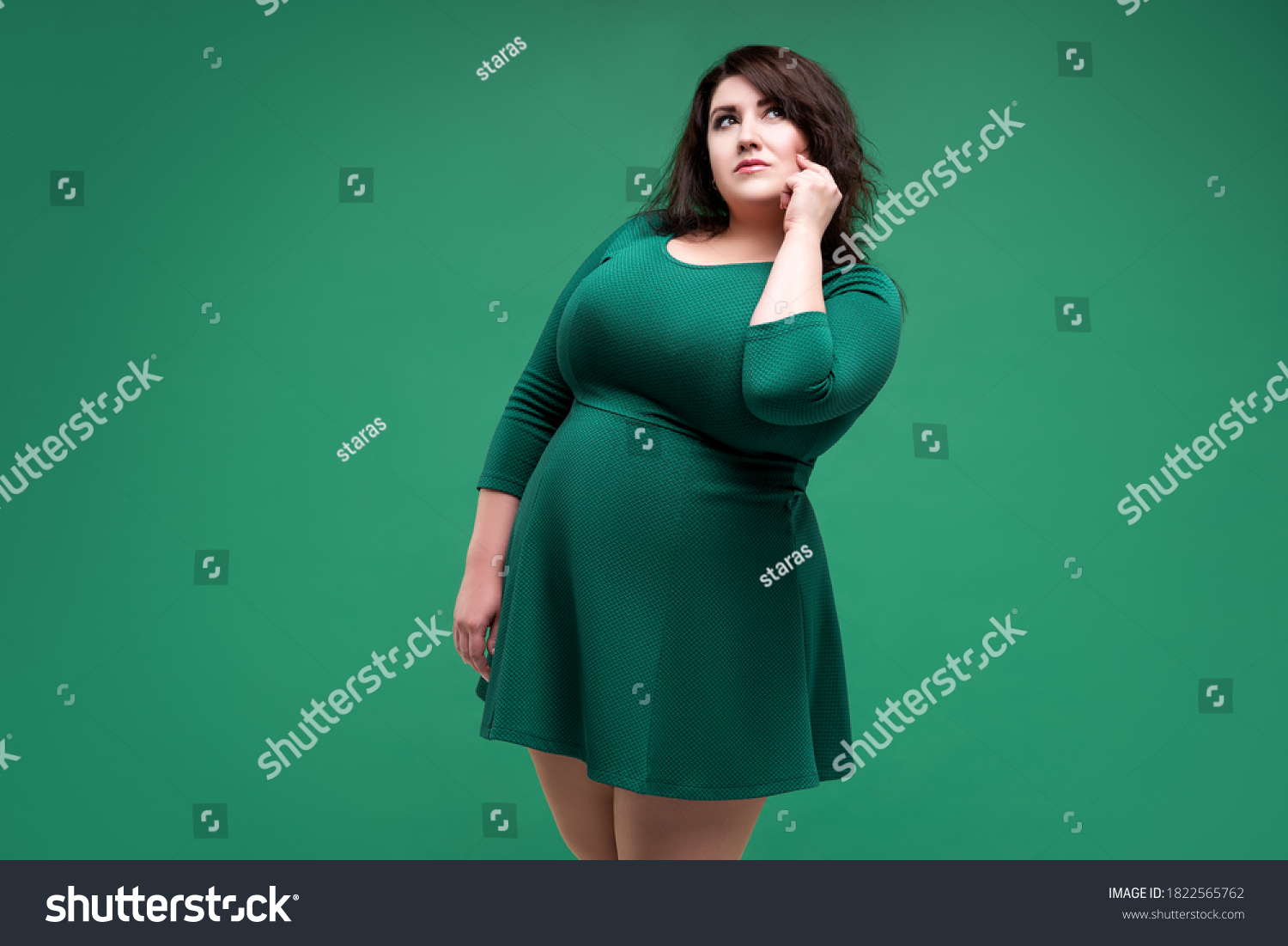 Plus Size Fashion Model Green Dress Stock Photo 1822565762 | Shutterstock