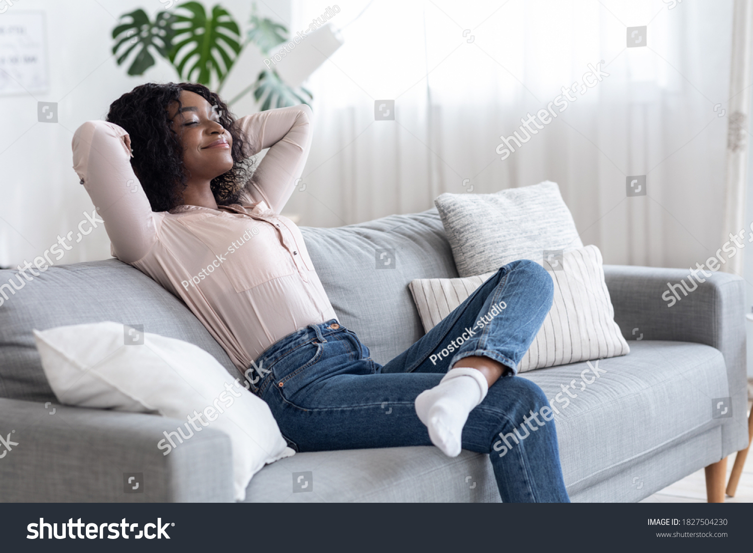 1,241,833 Relaxed poses Images, Stock Photos & Vectors | Shutterstock