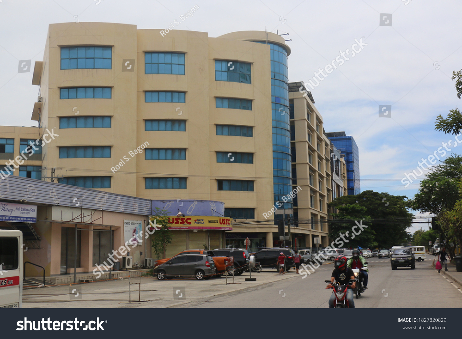 4 Ateneo De Davao University Gambar, Foto Stok & Vektor | Shutterstock