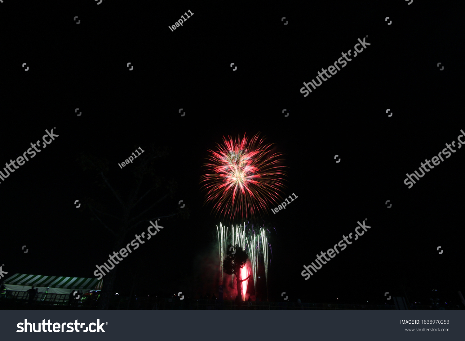 2018 Yatsushiro All Japan Fireworks Competition Stock Photo 1838970253 ...