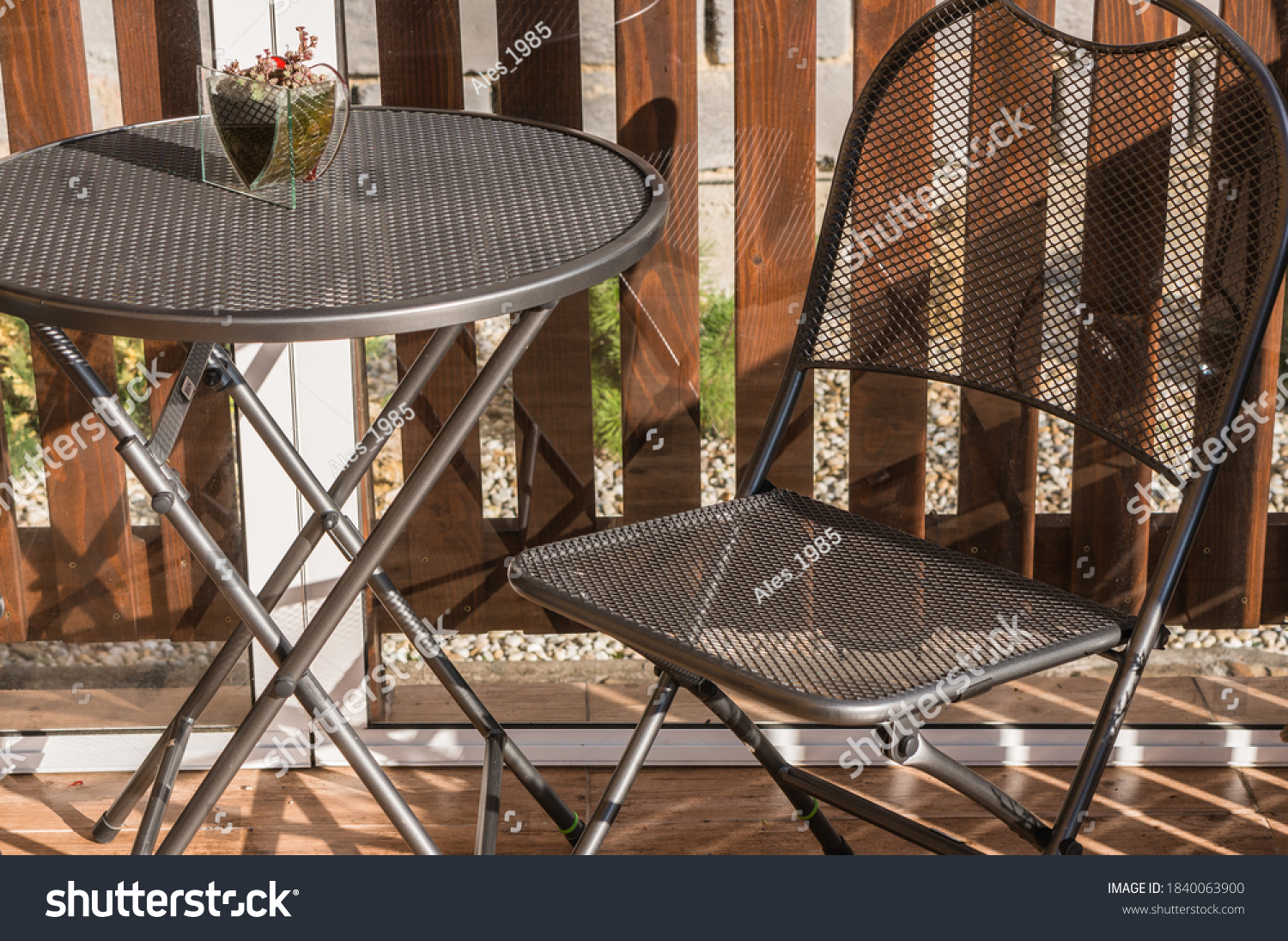 garden furniture two chairs and table