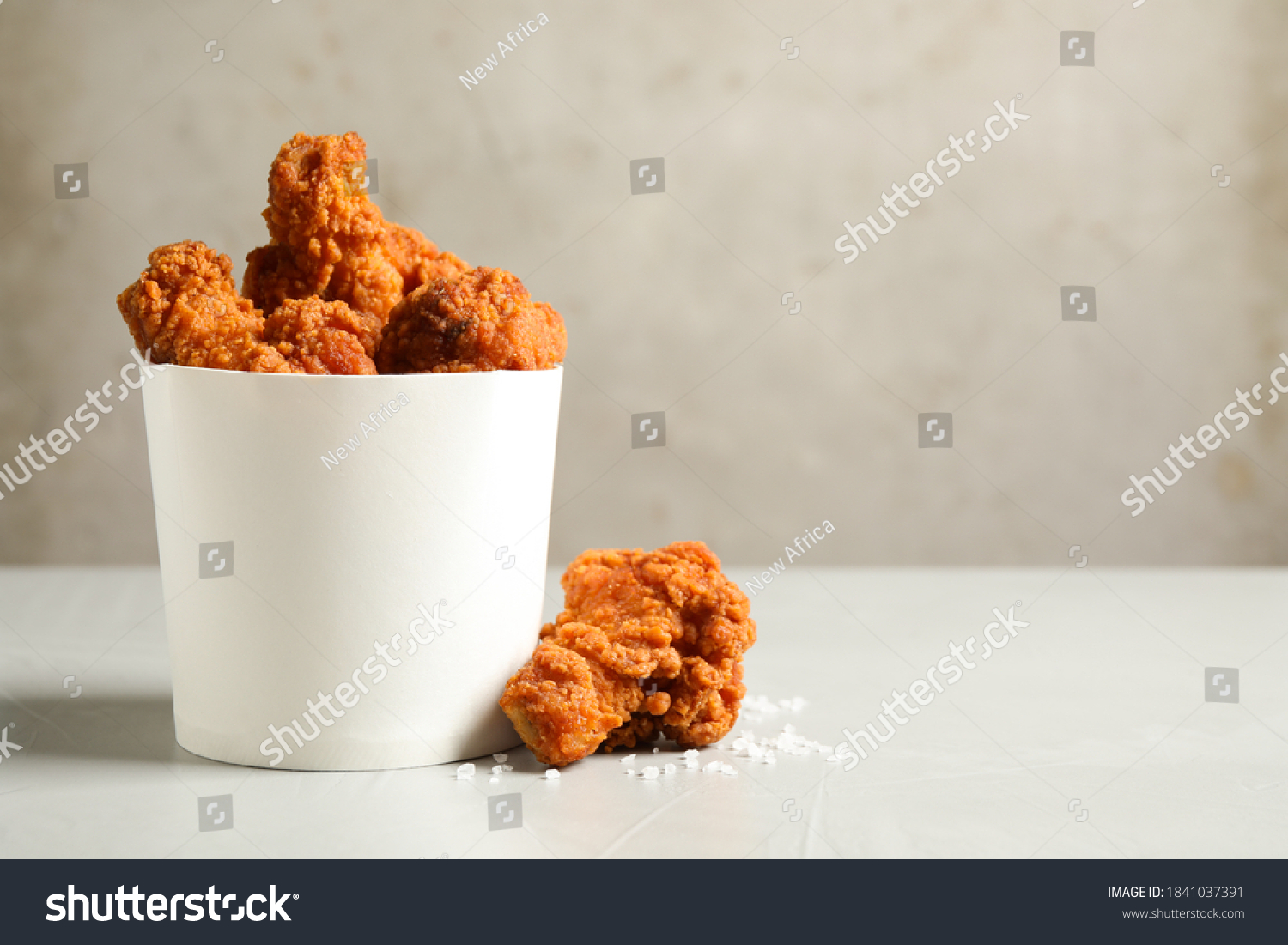 116 Fried Chicken Bucket Mockup Images, Stock Photos & Vectors