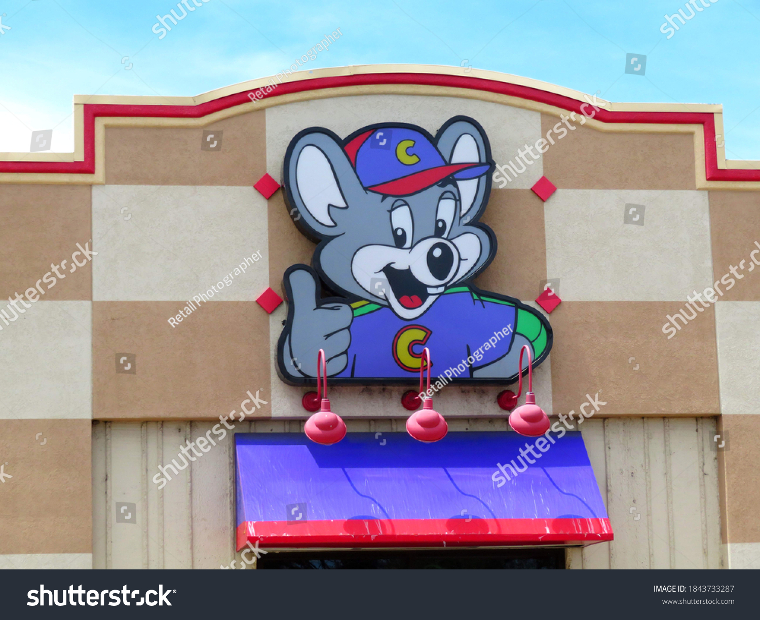 Closed Chuck E Cheeses Former Safeway Stock Photo 1843733287 Shutterstock