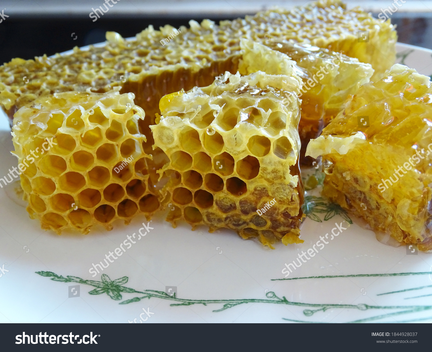 honeycomb-honey-cut-into-small-pieces-stock-photo-1844928037-shutterstock