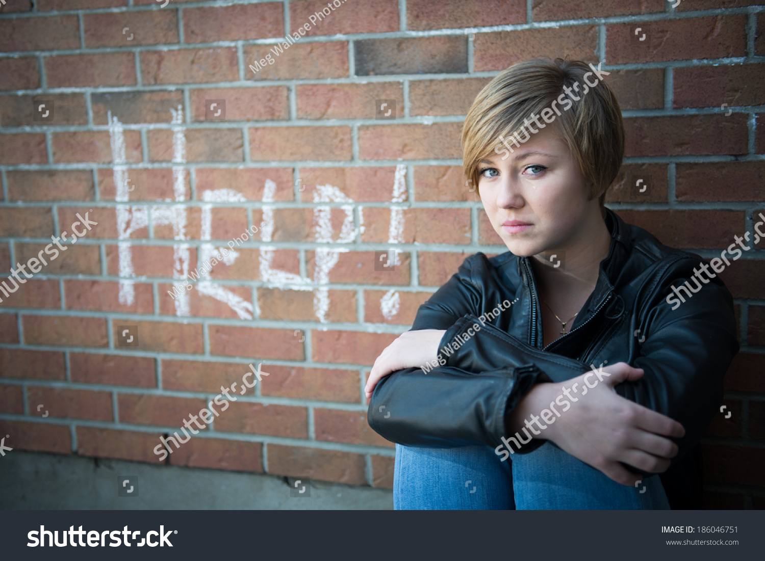 Depressed Sad Teen Girl Sits Outside Stock Photo 186046751 | Shutterstock
