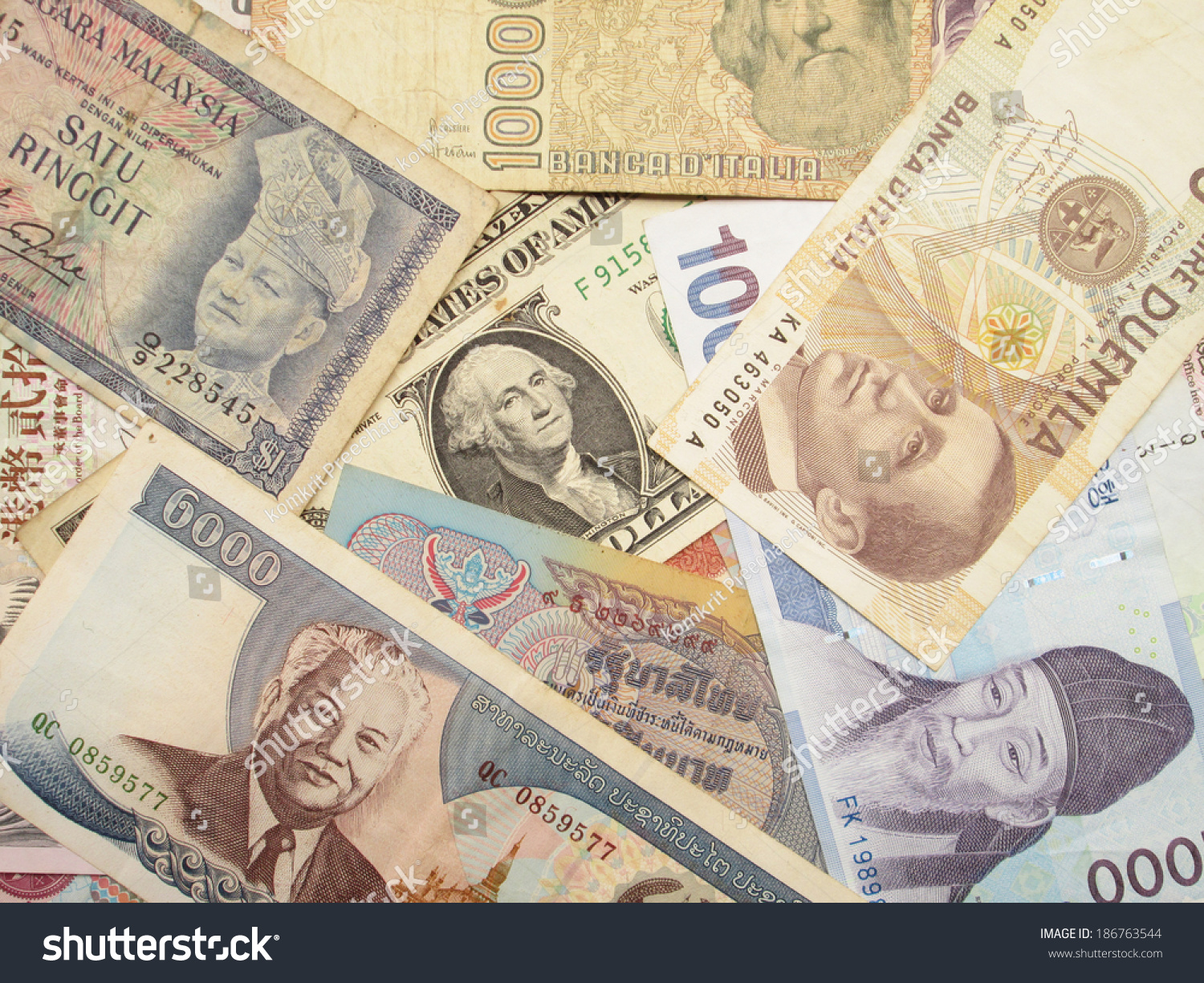 10,844 Multiple Currency Images, Stock Photos & Vectors 