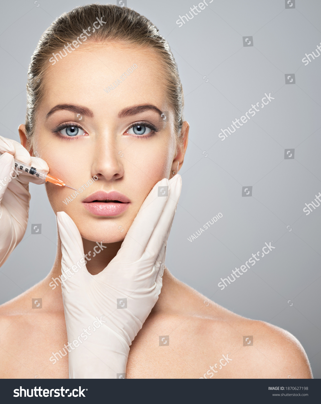 Woman Getting Cosmetic Injection Botox Near Stock Photo 1870627198 ...