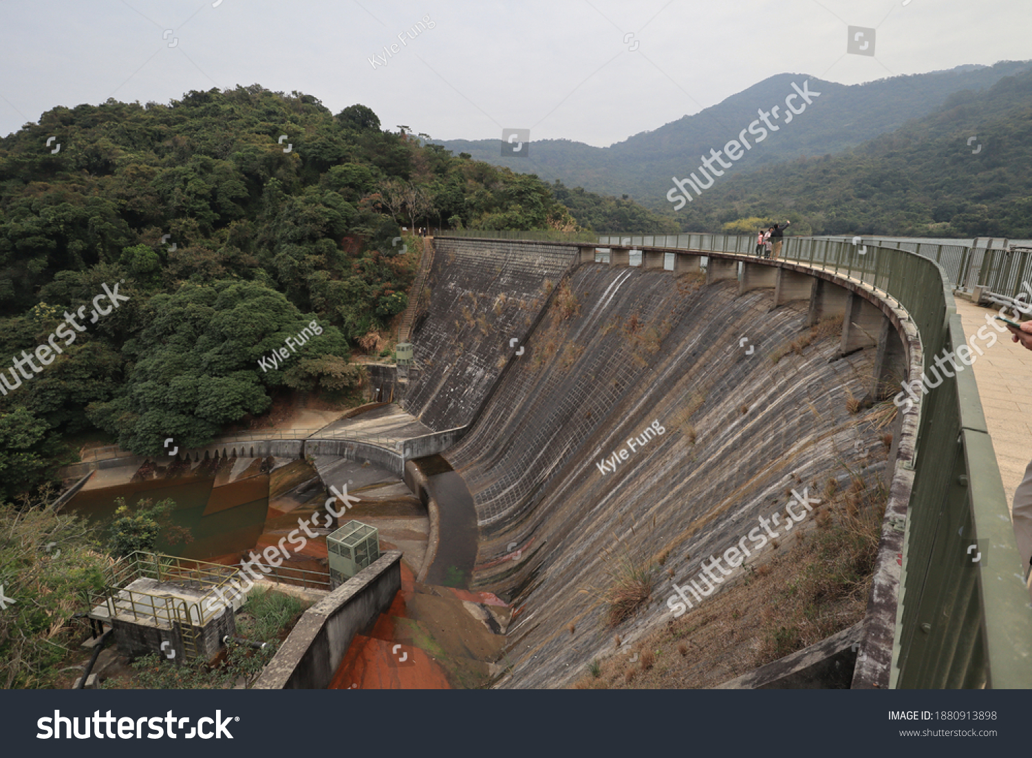 Curved Dam Ho Pui Reservoir Yuen Stock Photo 1880913898 | Shutterstock