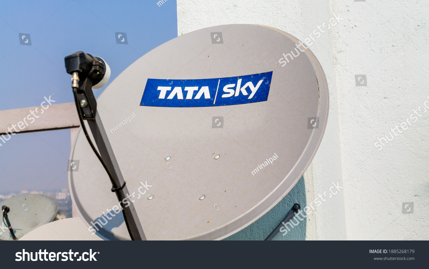 1,171 Tata Sky Images, Stock Photos & Vectors | Shutterstock