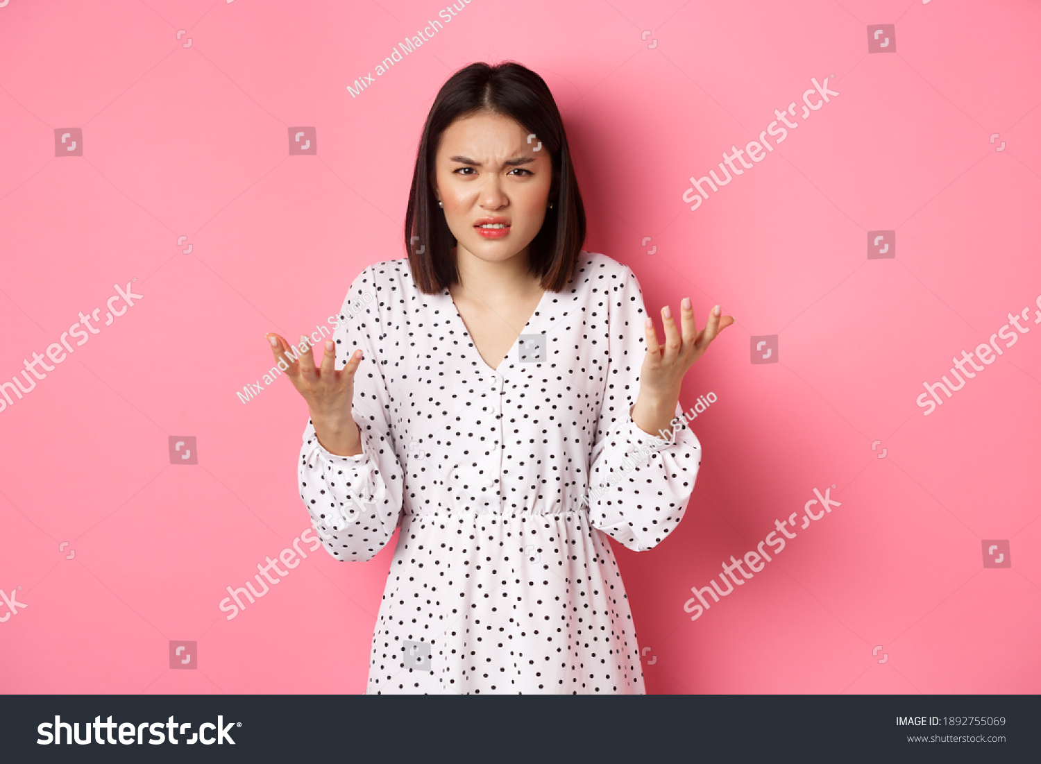 7,818 Angry woman asia Images, Stock Photos & Vectors | Shutterstock