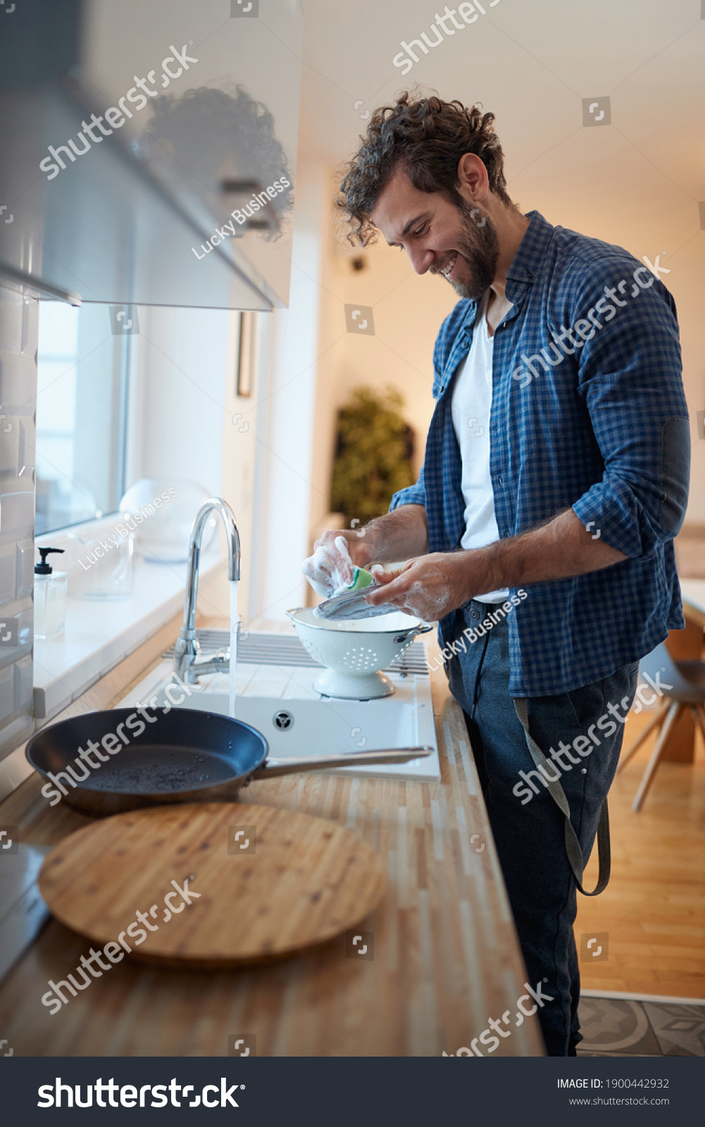 Single Man Washing Dishes Kitchen Stock Photo 1900442932 | Shutterstock