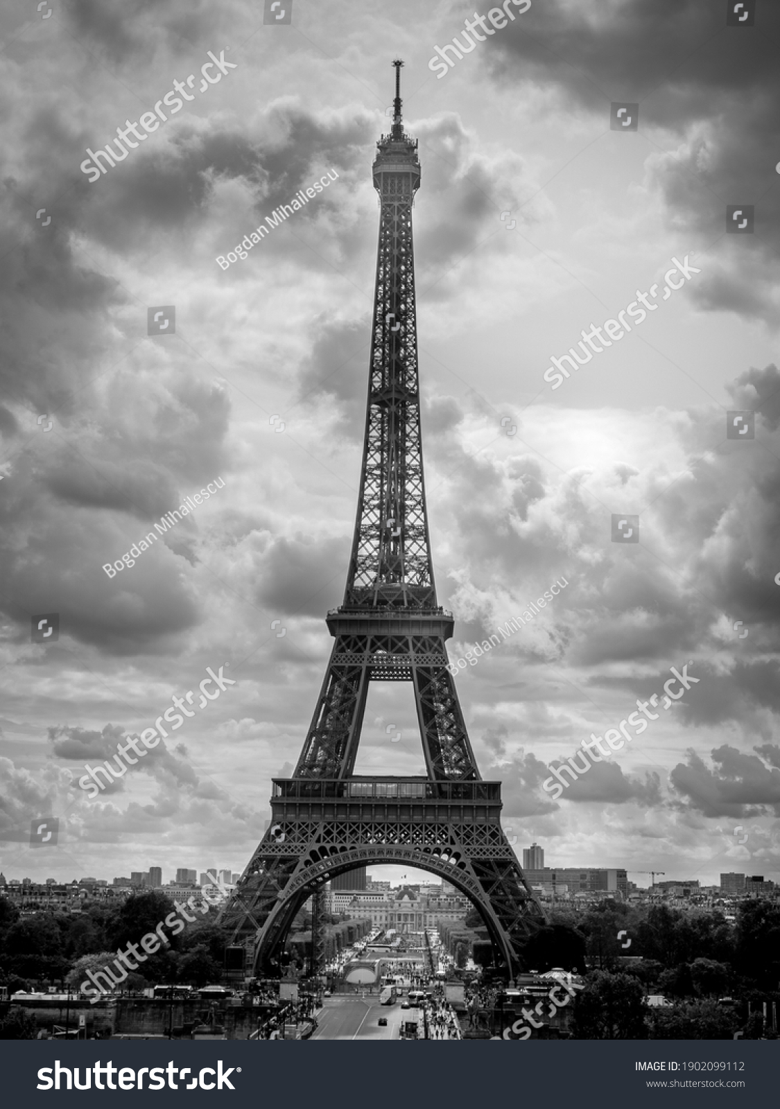 vintage eiffel tower twitter background