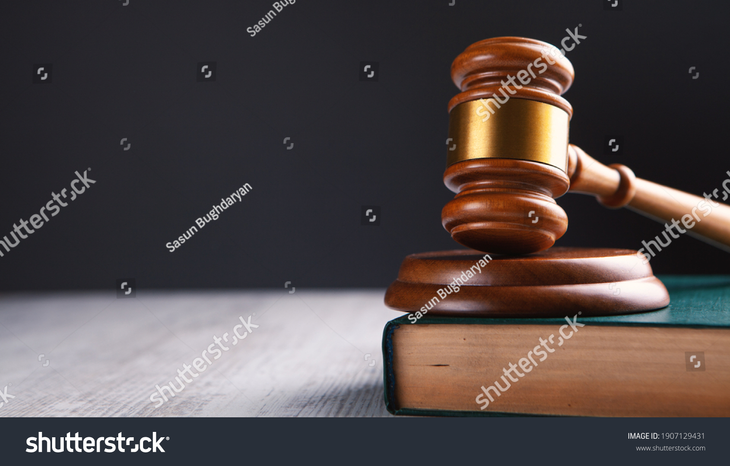 Wooden Judge Gavel Law Books Stock Photo 1907129431 | Shutterstock