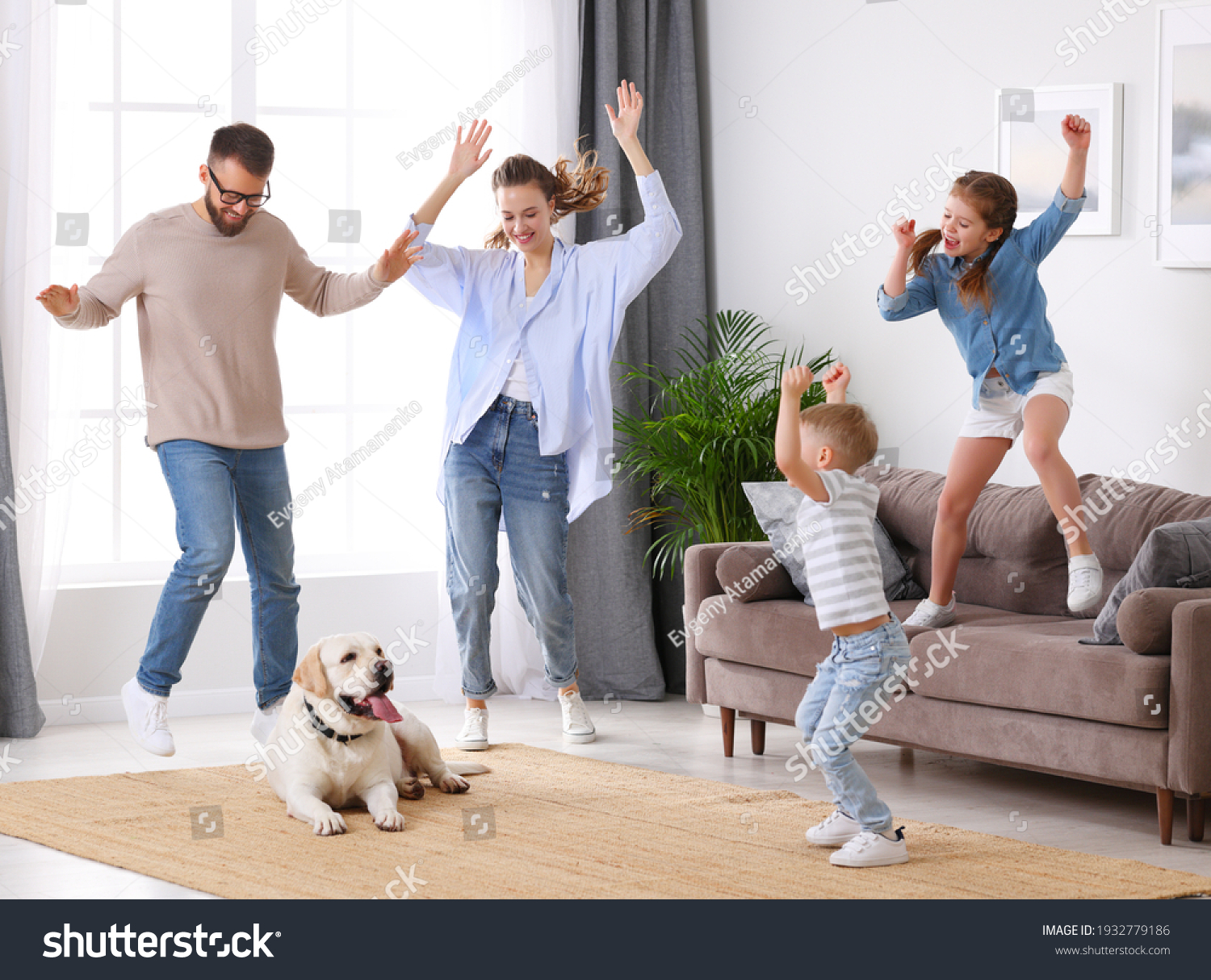 Full Body Happy Family Energetic Parents Stock Photo 1932779186 ...