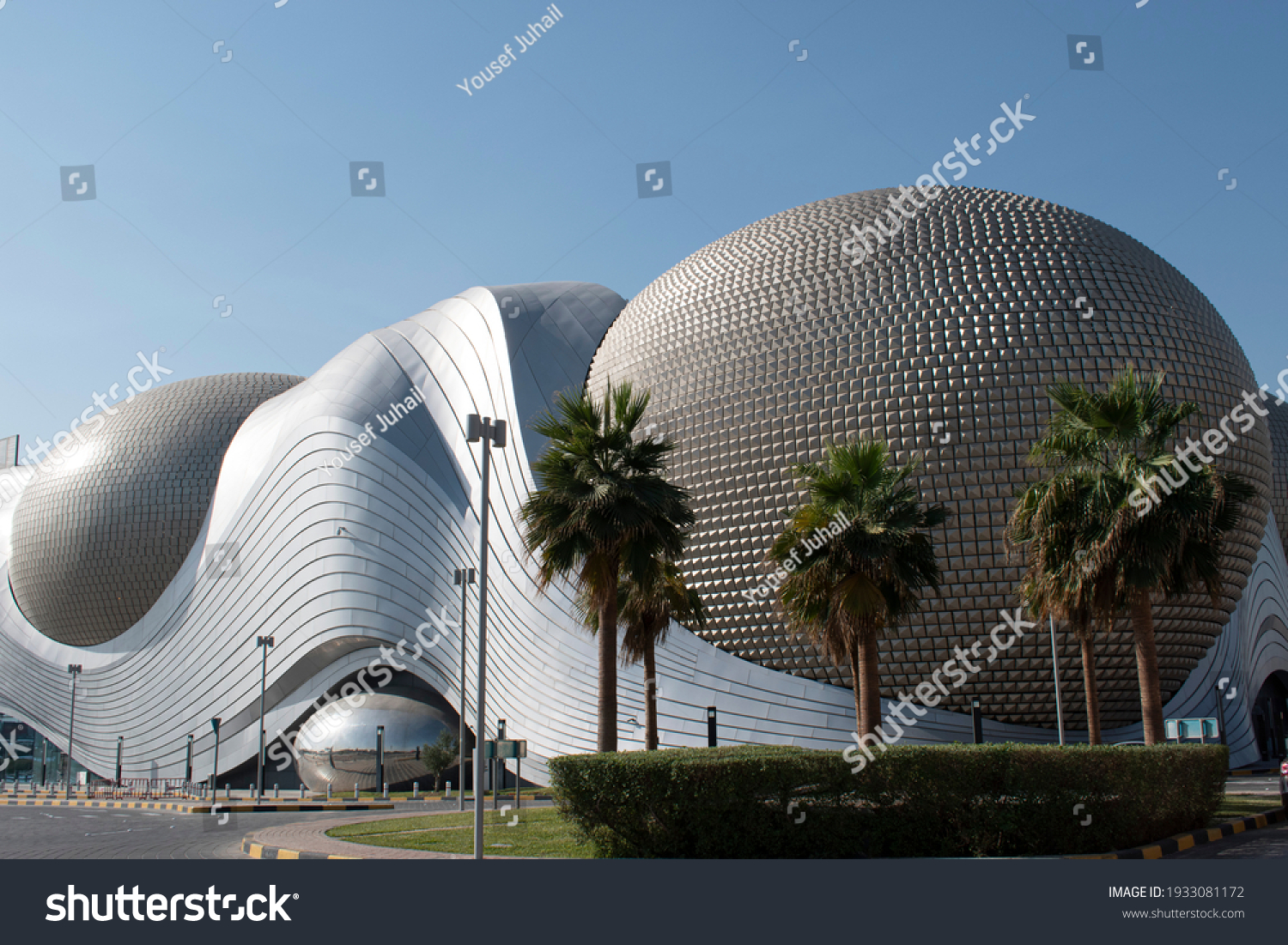 6 041 Architecture Kuwait Images Stock Photos Vectors Shutterstock   Stock Photo Avenue Mall Biggest Shopping Mall In Kuwait 1933081172 