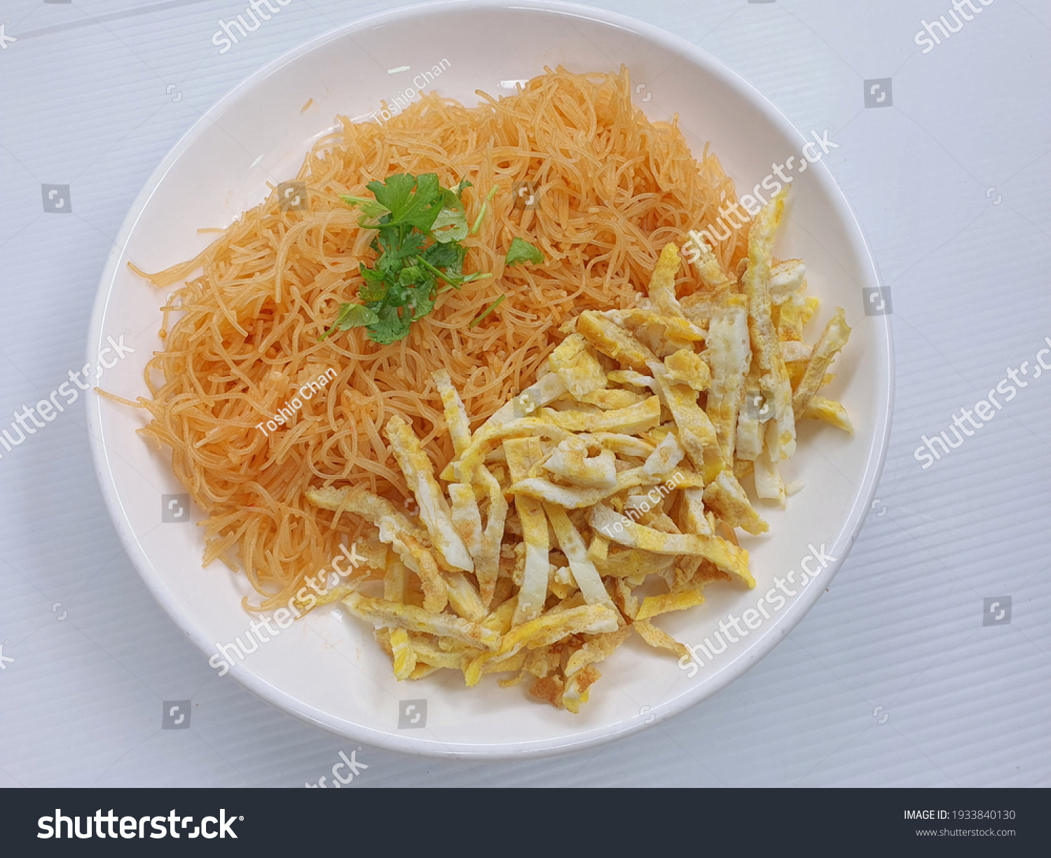 Malaysian Chinese Thin Rice Noodles Bee Stock Photo 1933840130 Malaysian Chinese Thin Rice Noodles Bee Stock Photo 1933840130